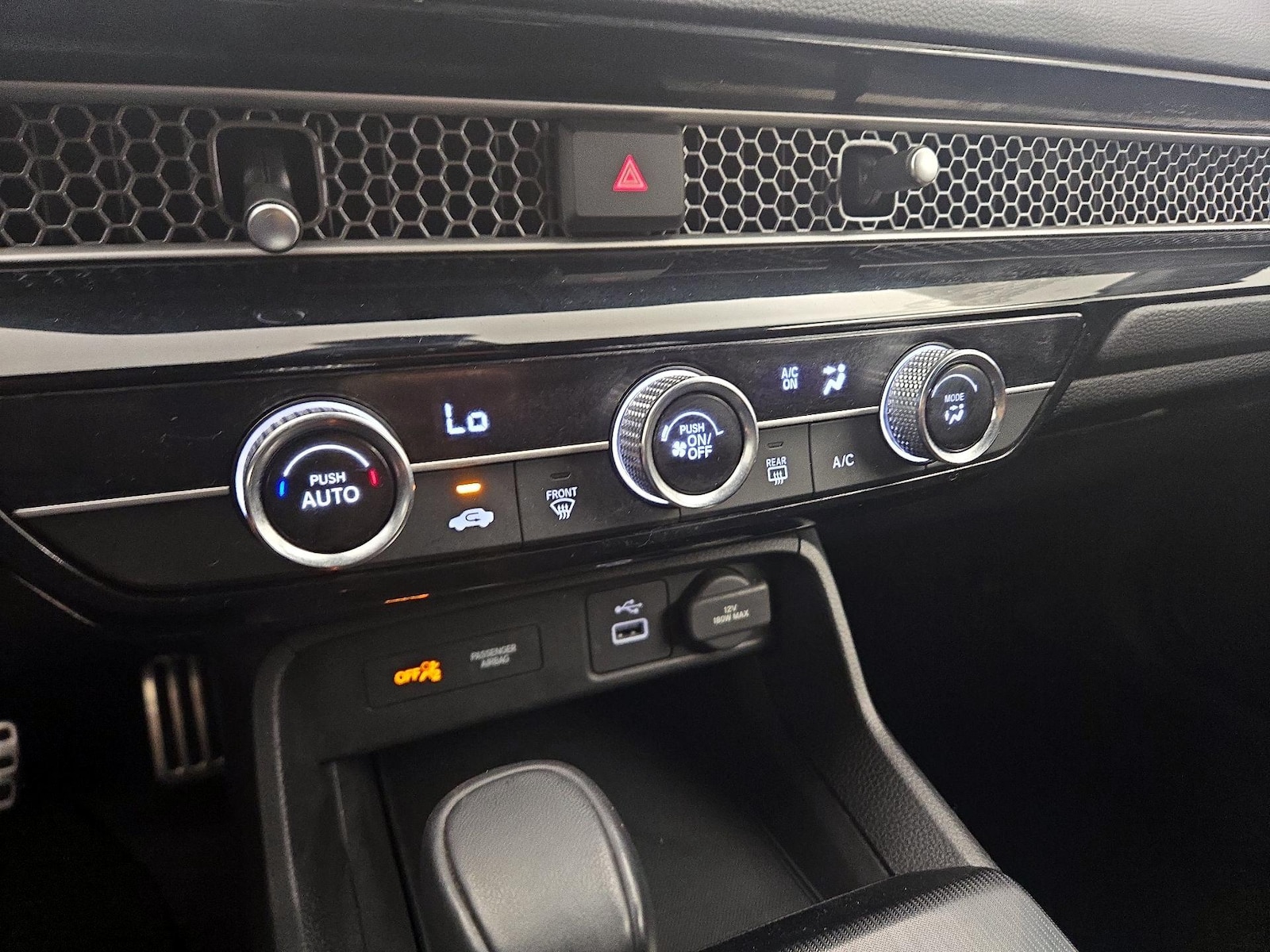 2024 Honda Civic Sport - Photo 17