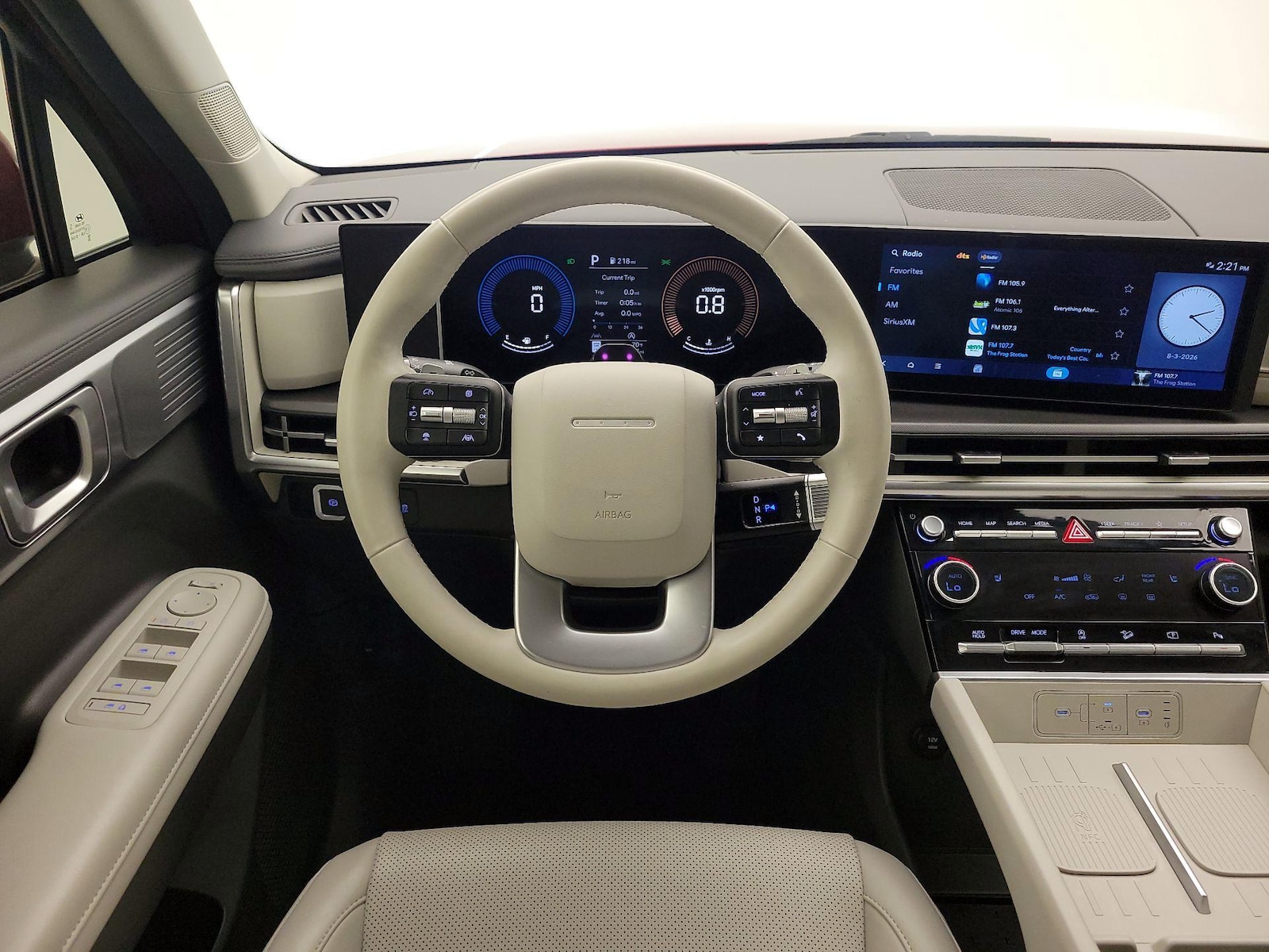 2025 Hyundai Santa Fe SEL - Photo 11