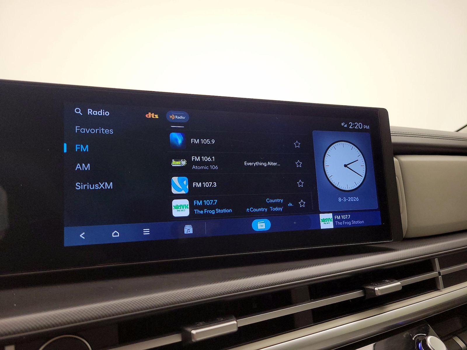 2025 Hyundai Santa Fe SEL - Photo 16