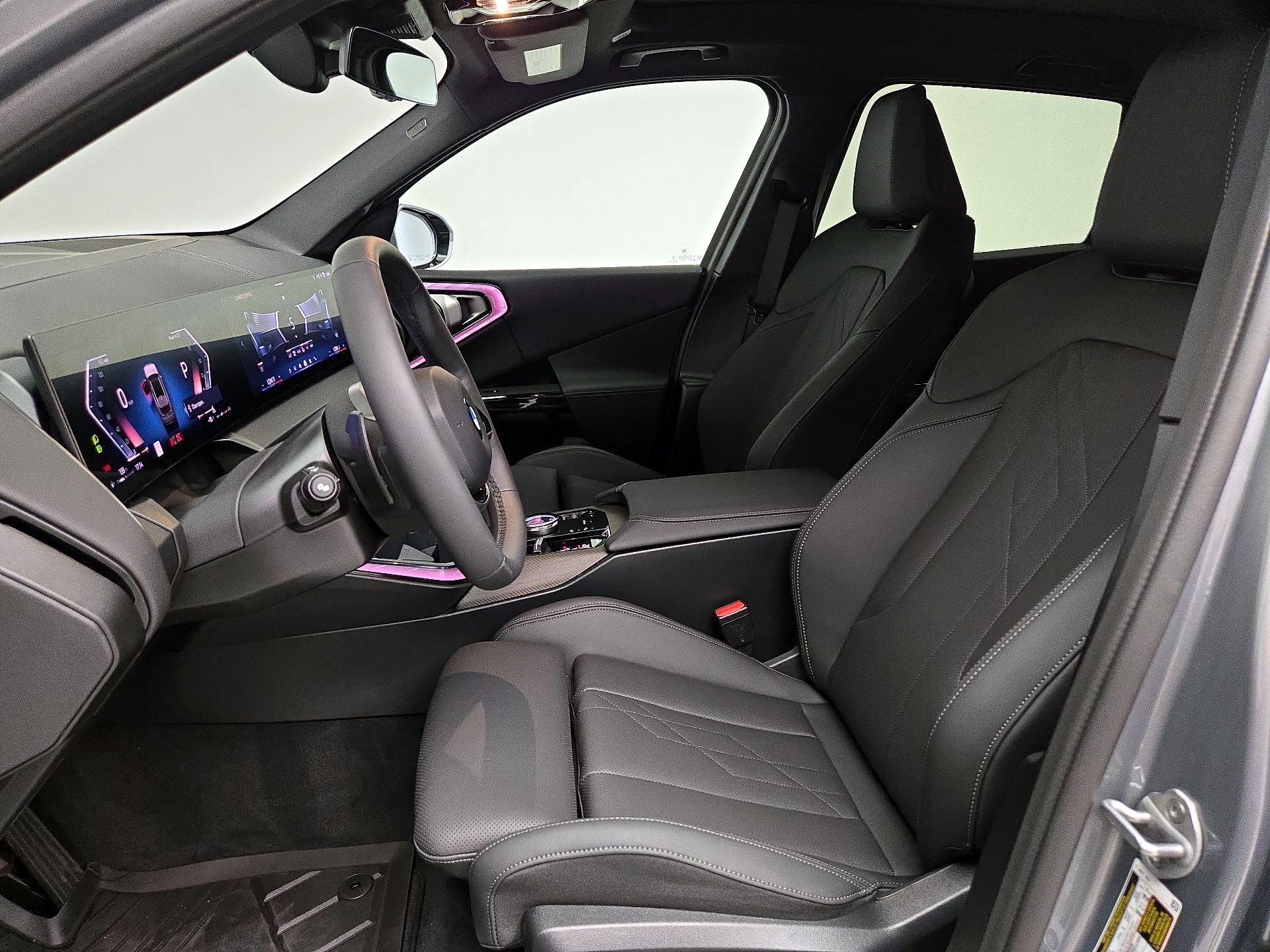 Thumbnail: 2026 BMW X3 - 11