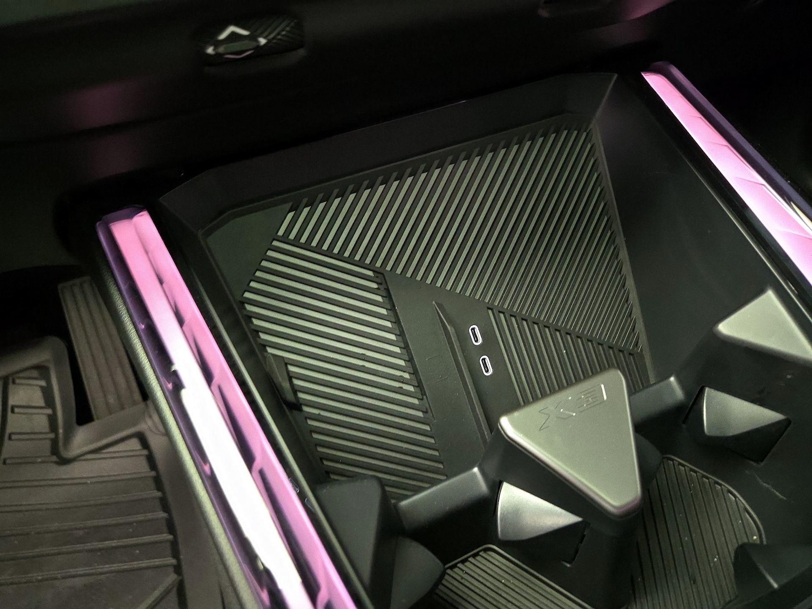 2026 BMW X3 30 - Photo 18