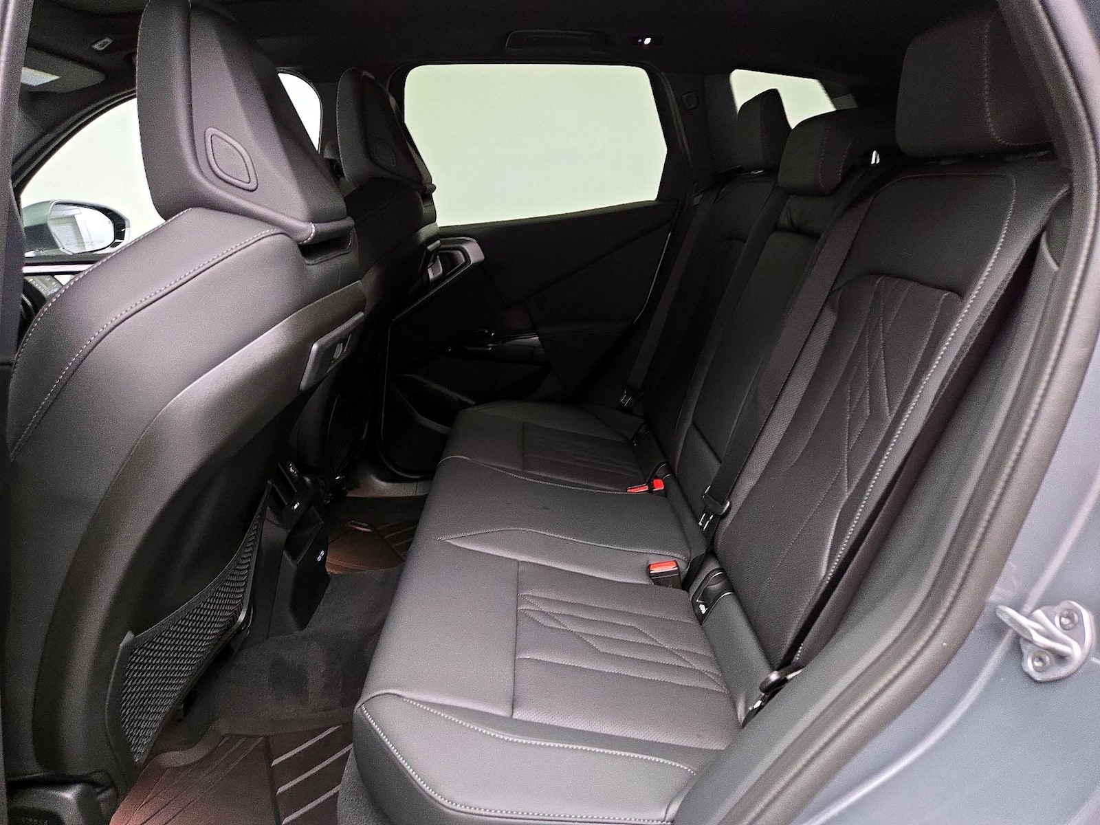 2026 BMW X3 30 - Photo 20