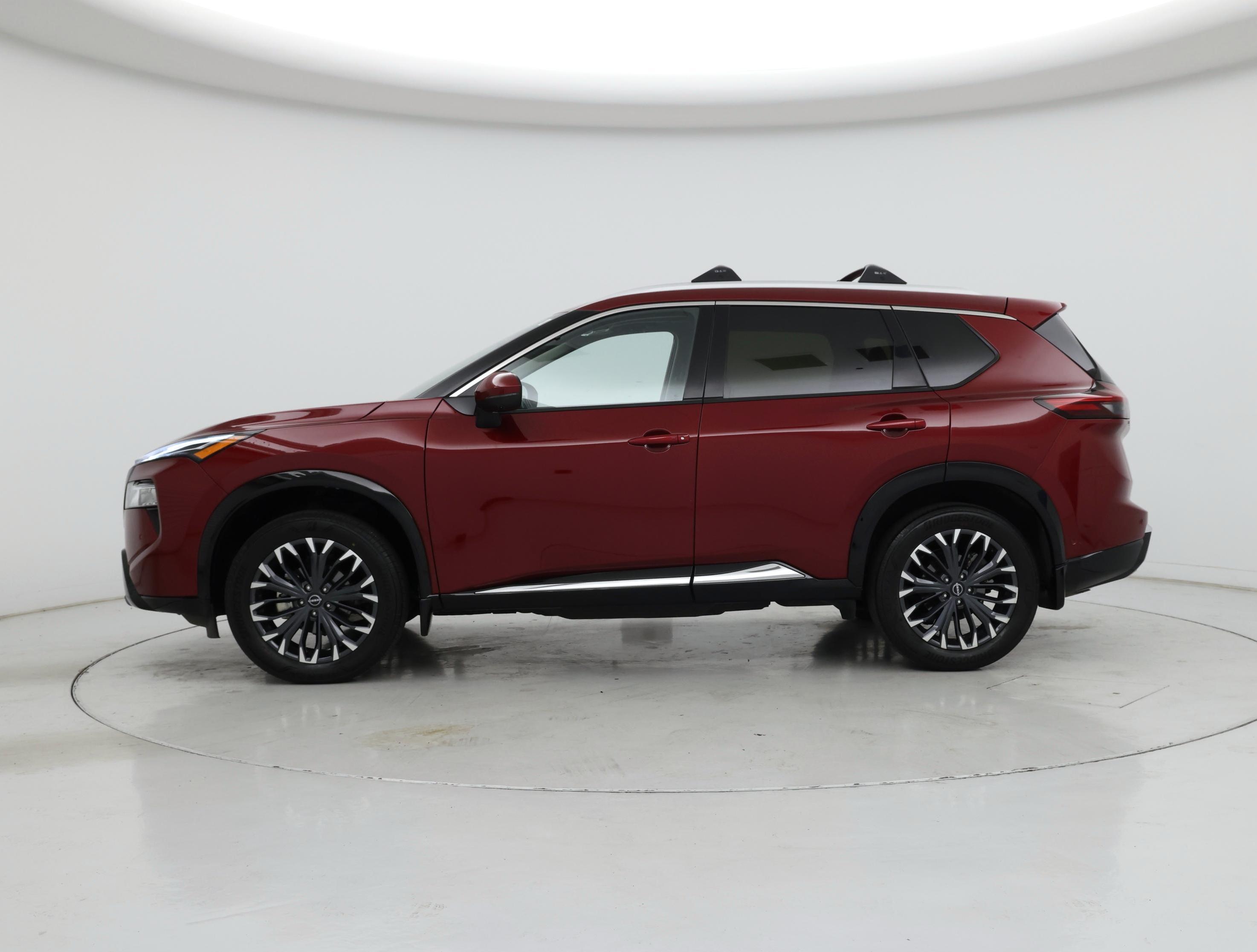 Thumbnail: 2025 Nissan Rogue - 3