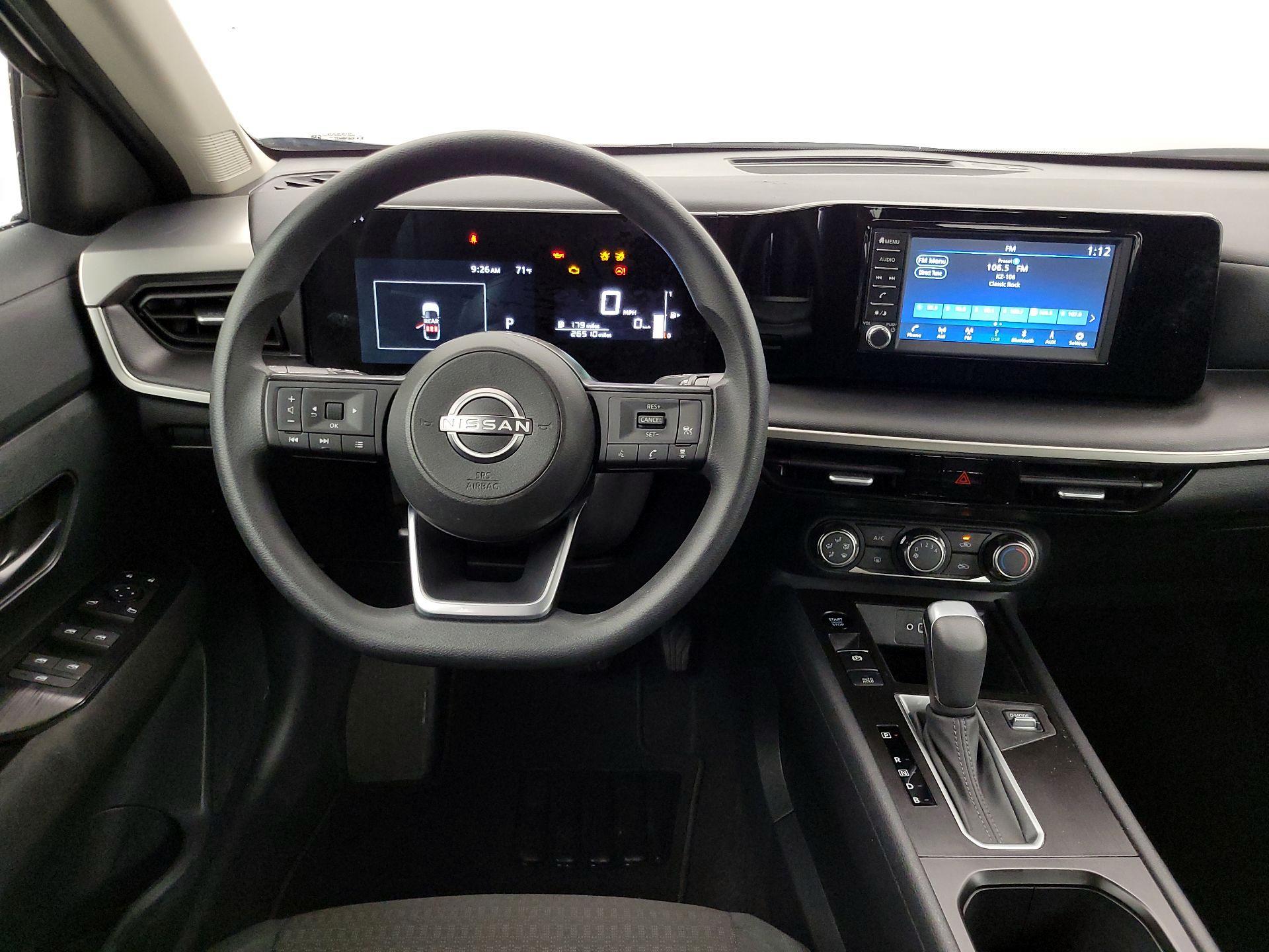 Thumbnail: 2025 Nissan Kicks - 10