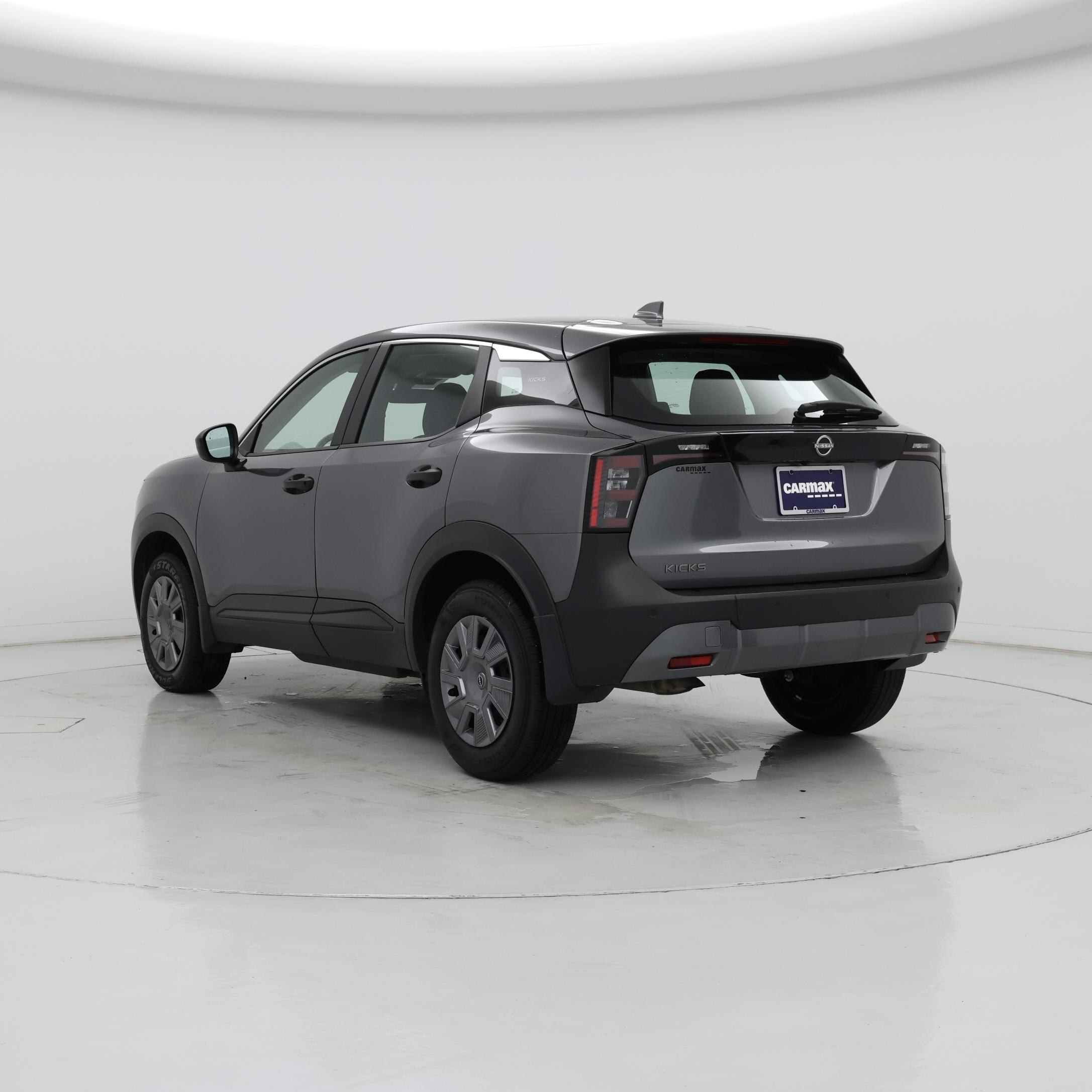 Thumbnail: 2025 Nissan Kicks - 2