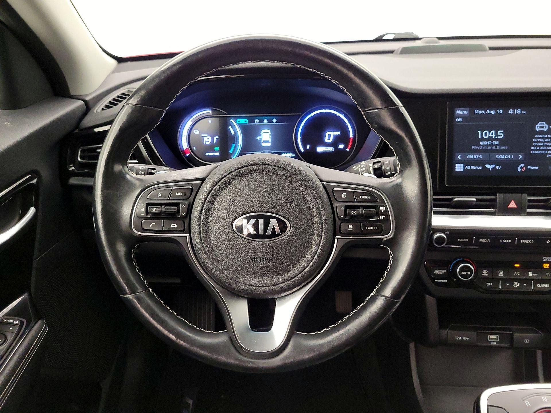 Thumbnail: 2020 Kia Niro - 10