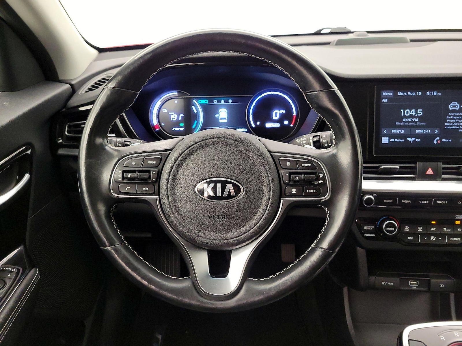 2020 Kia Niro EX - Photo 11
