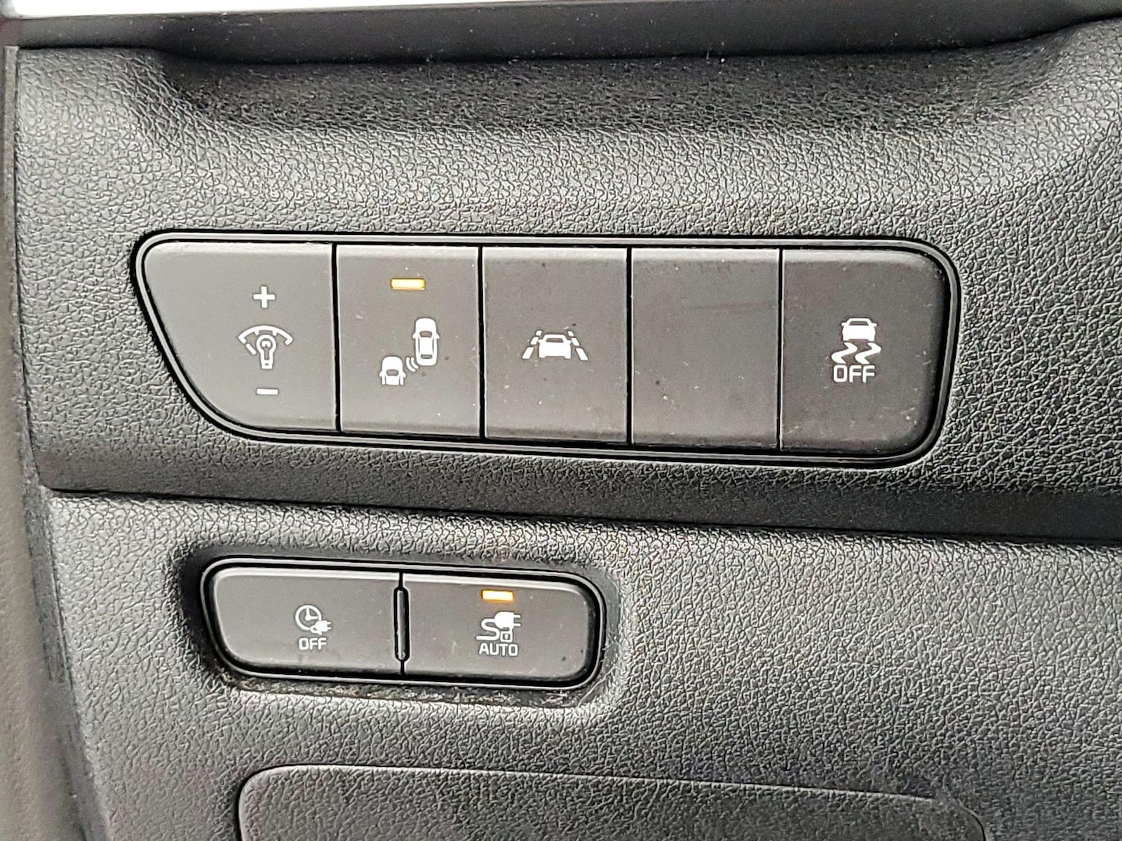 2020 Kia Niro EX - Photo 14