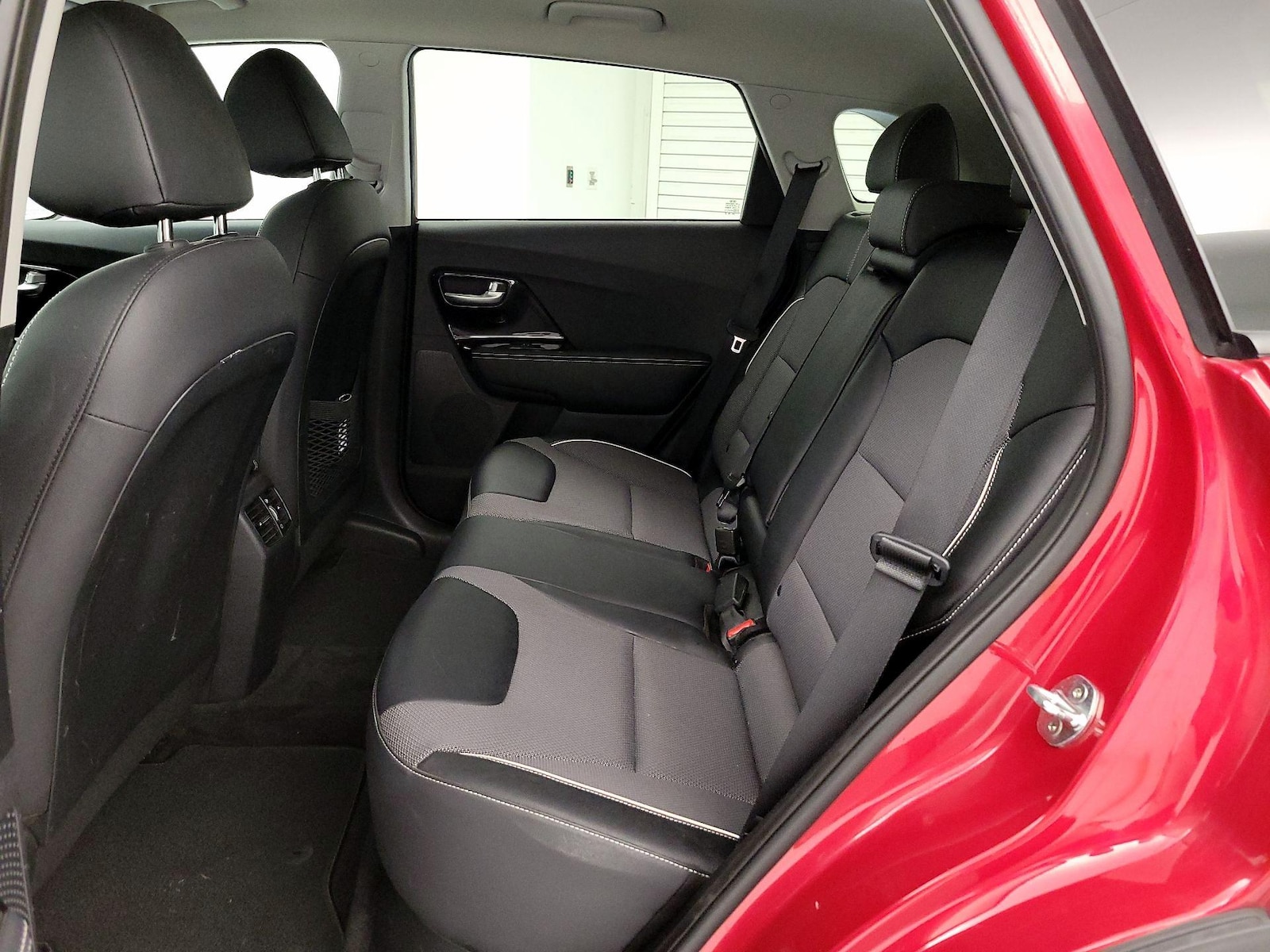 2020 Kia Niro EX - Photo 20