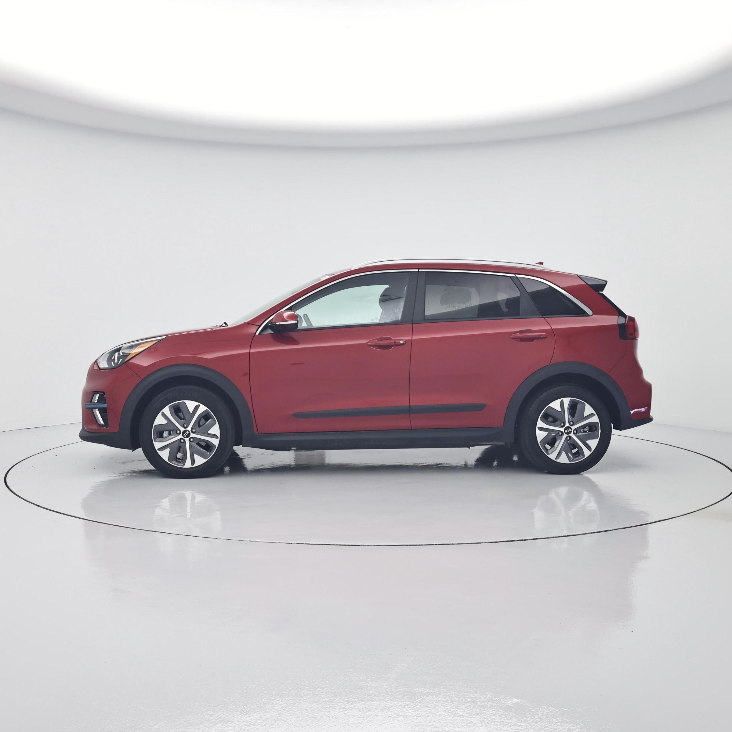 Thumbnail: 2020 Kia Niro - 3