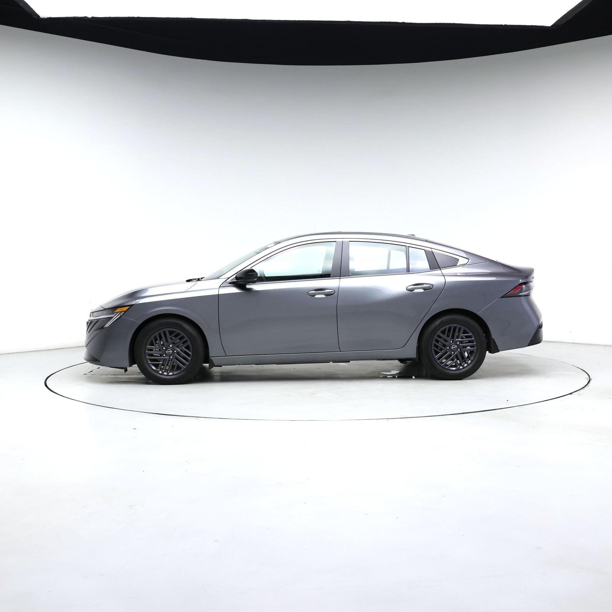 Thumbnail: 2026 Nissan Sentra - 3