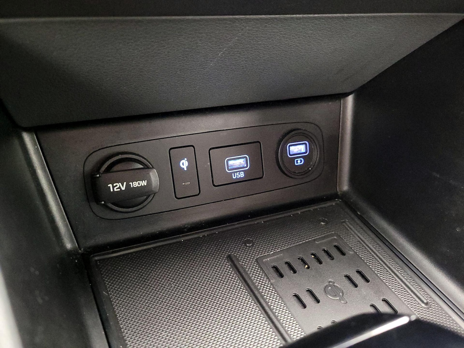 2021 Hyundai Sonata SEL Plus - Photo 19
