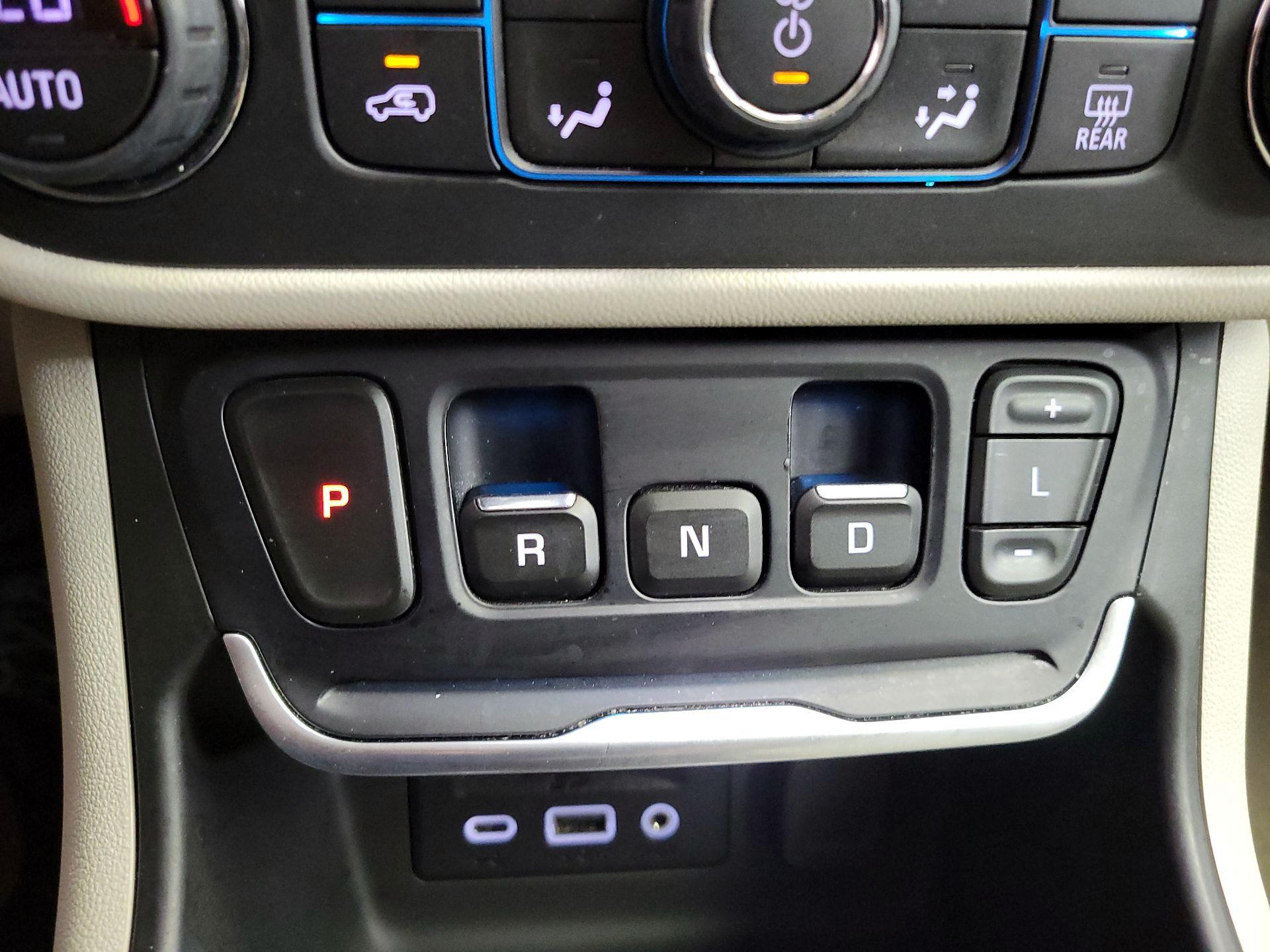 Thumbnail: 2018 GMC Terrain - 18