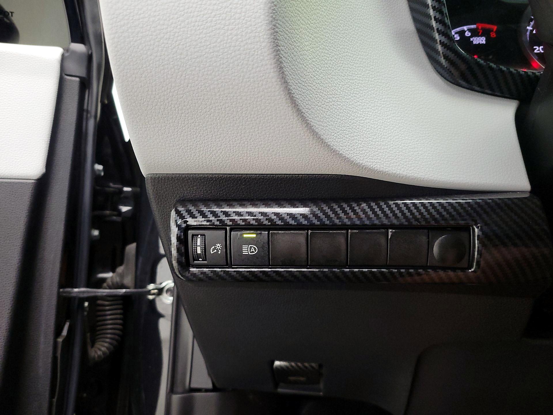 Thumbnail: 2021 Toyota Corolla - 13