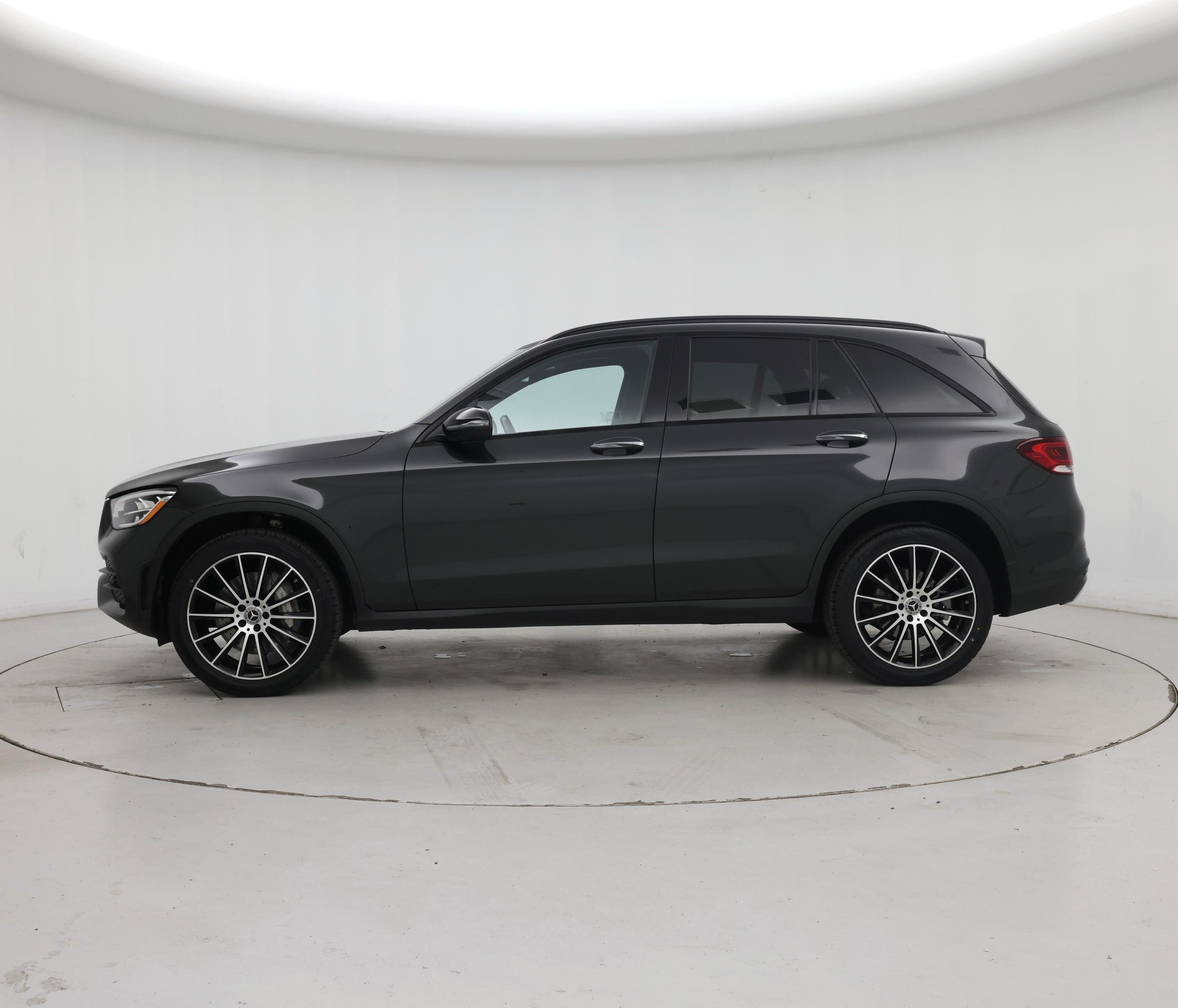 Thumbnail: 2022 Mercedes-Benz GLC - 3