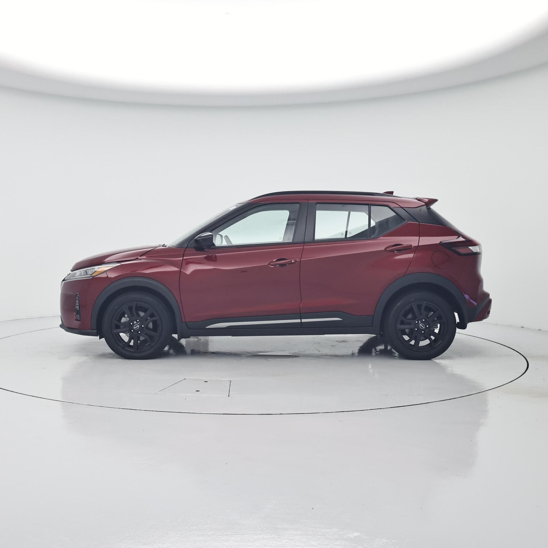Thumbnail: 2024 Nissan Kicks - 3