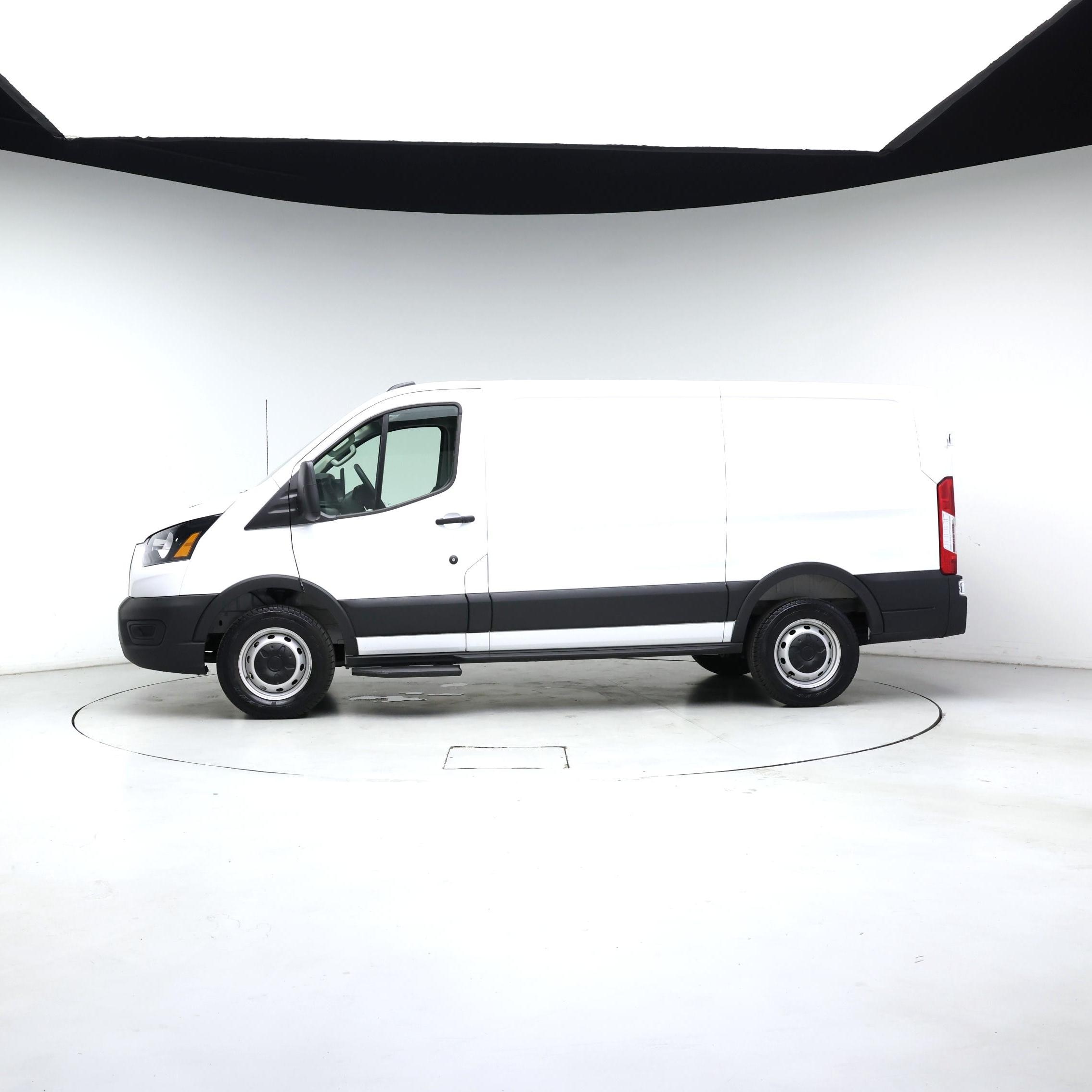 Thumbnail: 2026 Ford Transit Series - 3