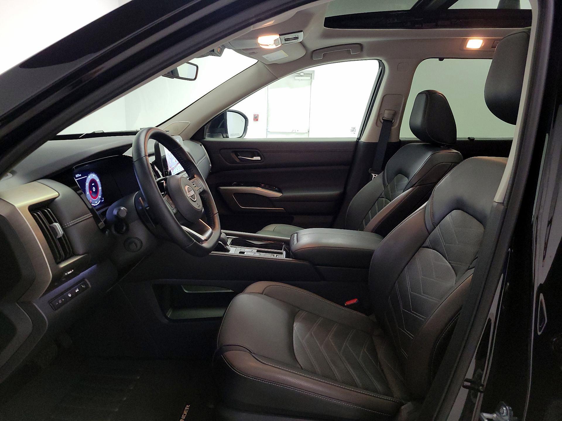 Thumbnail: 2025 Nissan Pathfinder - 11