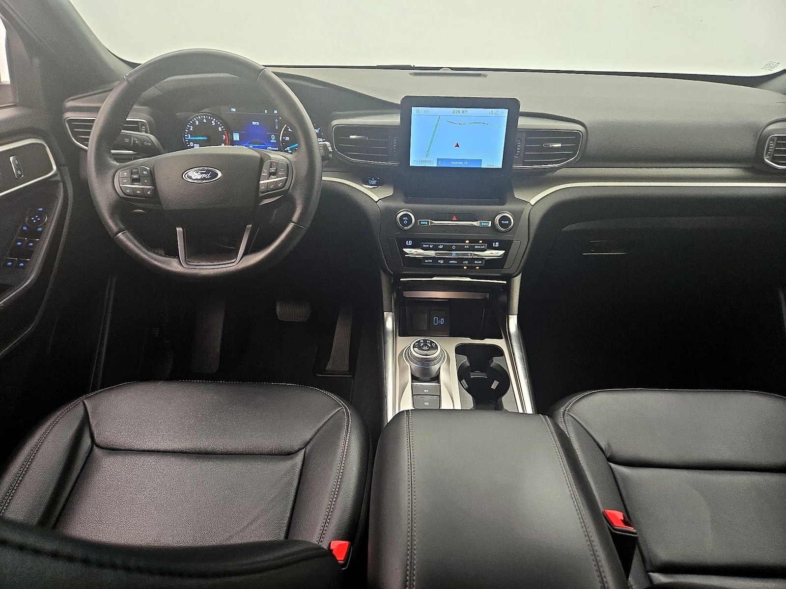 2020 Ford Explorer XLT - Photo 10
