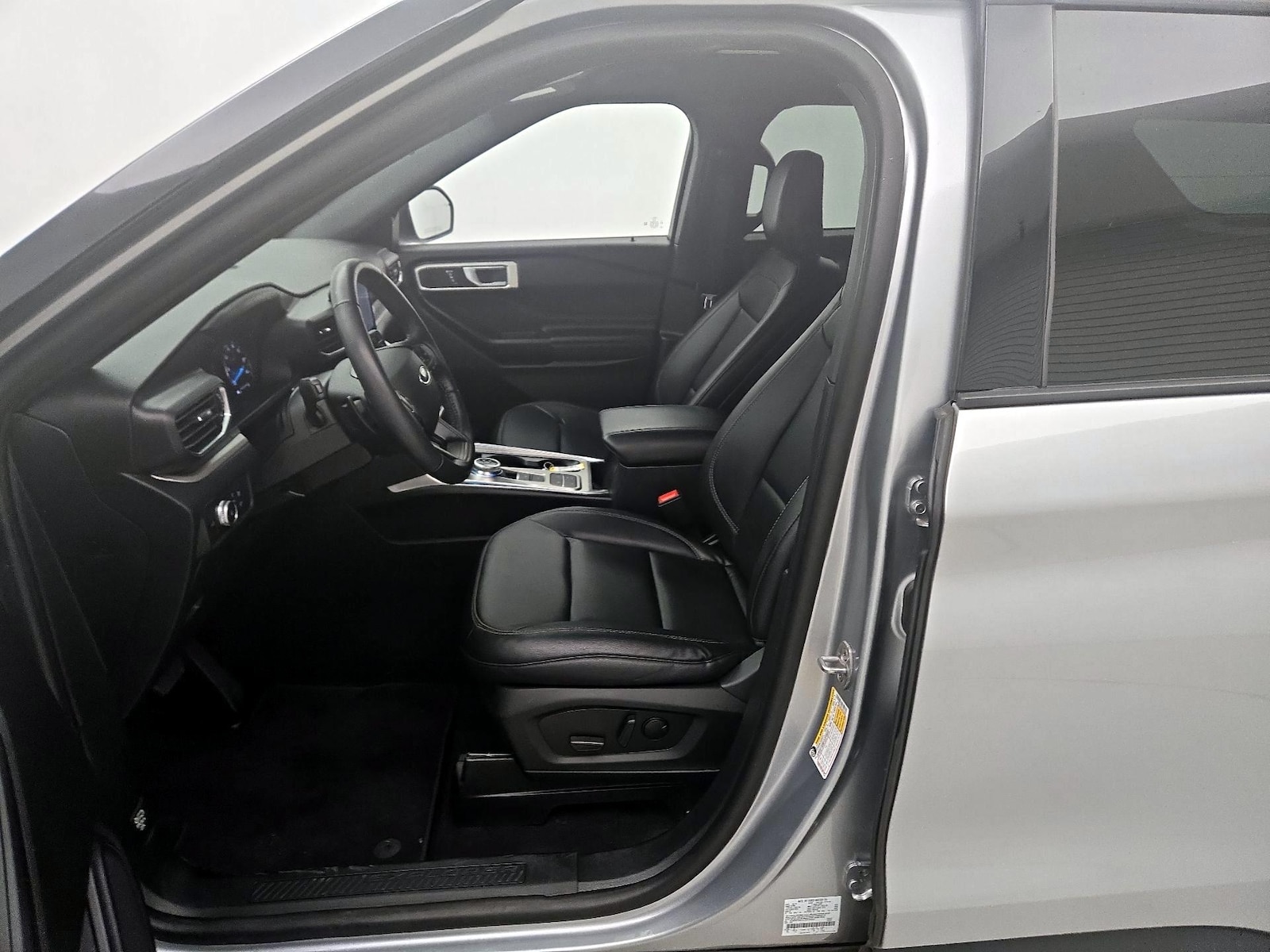 2020 Ford Explorer XLT - Photo 12