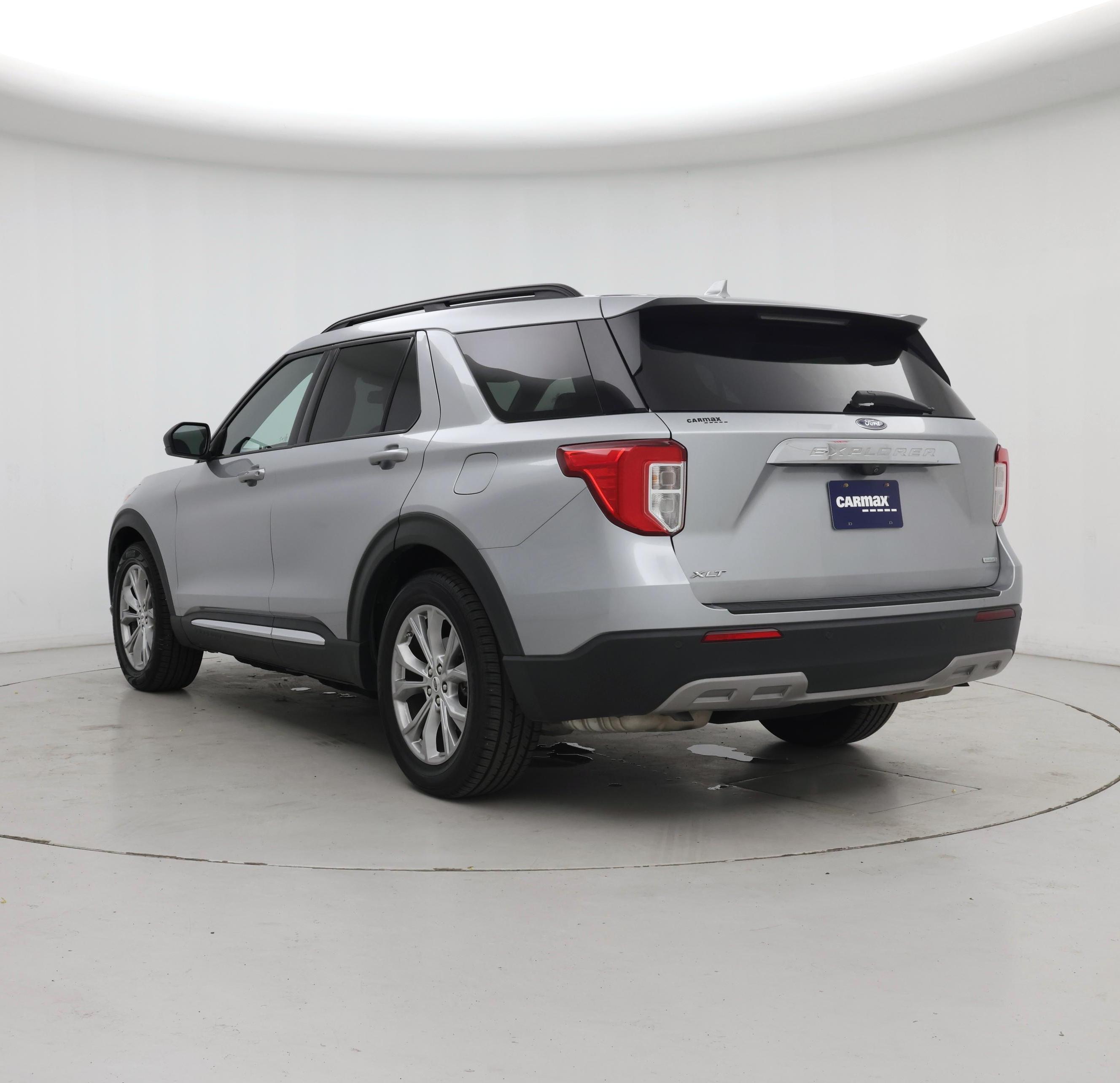 Thumbnail: 2020 Ford Explorer - 2