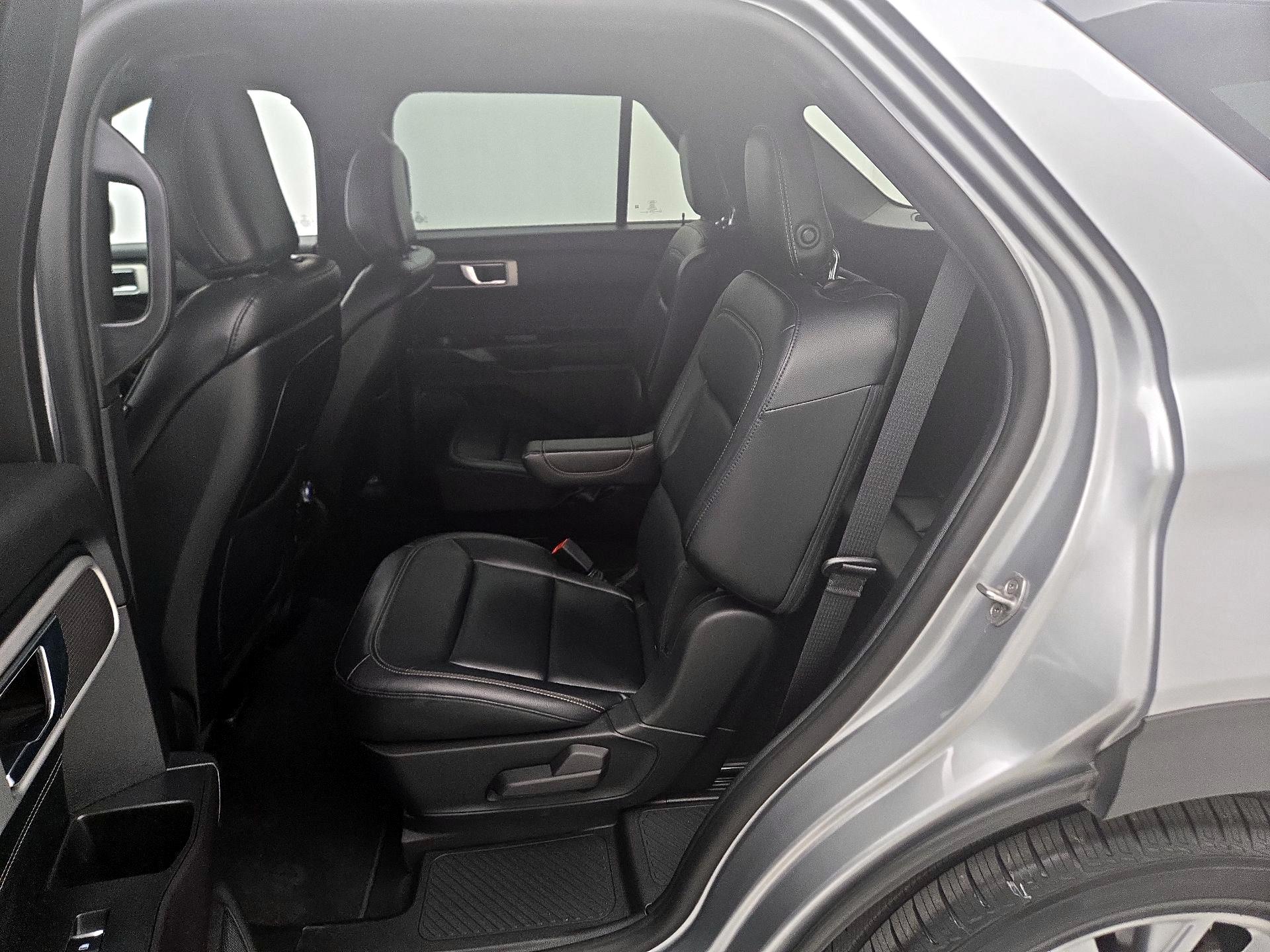 Thumbnail: 2020 Ford Explorer - 20