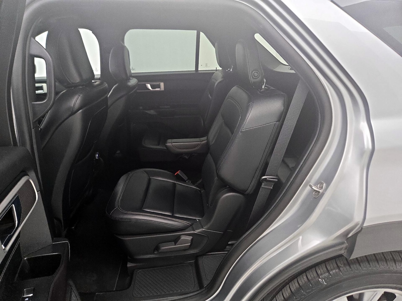 2020 Ford Explorer XLT - Photo 21