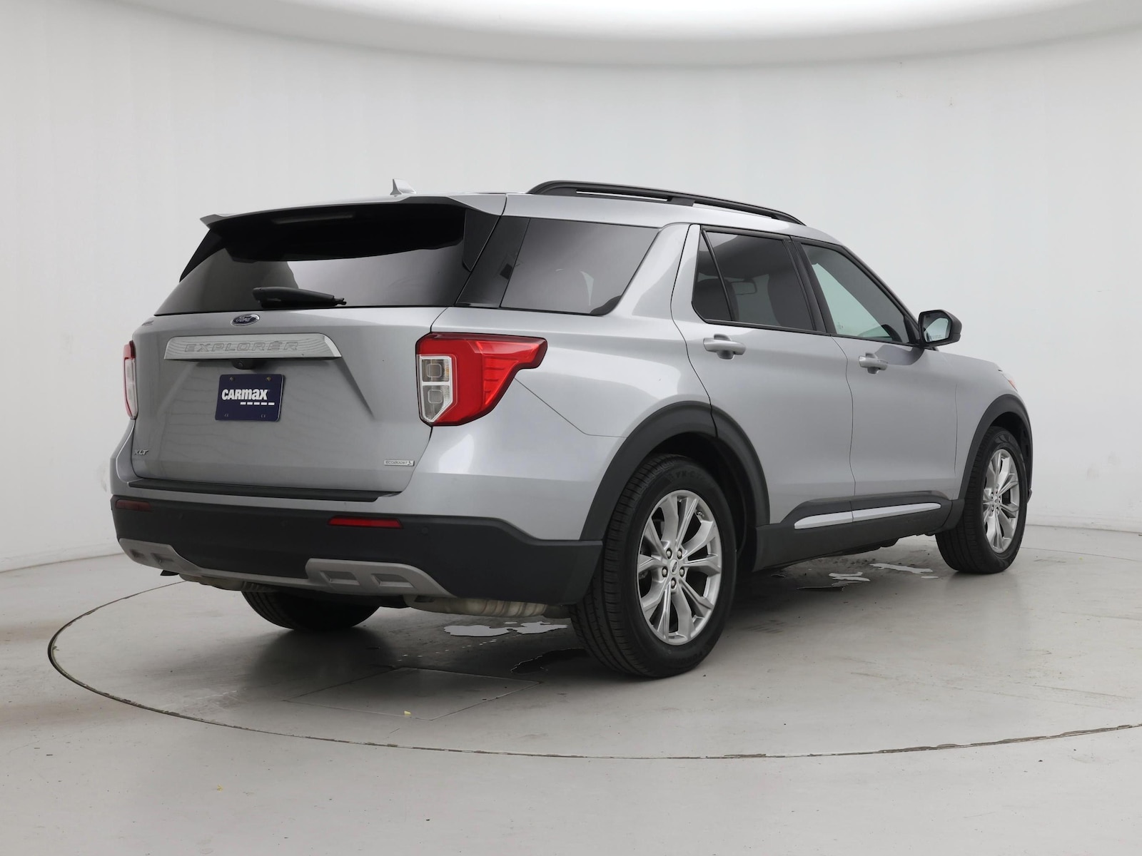 2020 Ford Explorer XLT - Photo 9