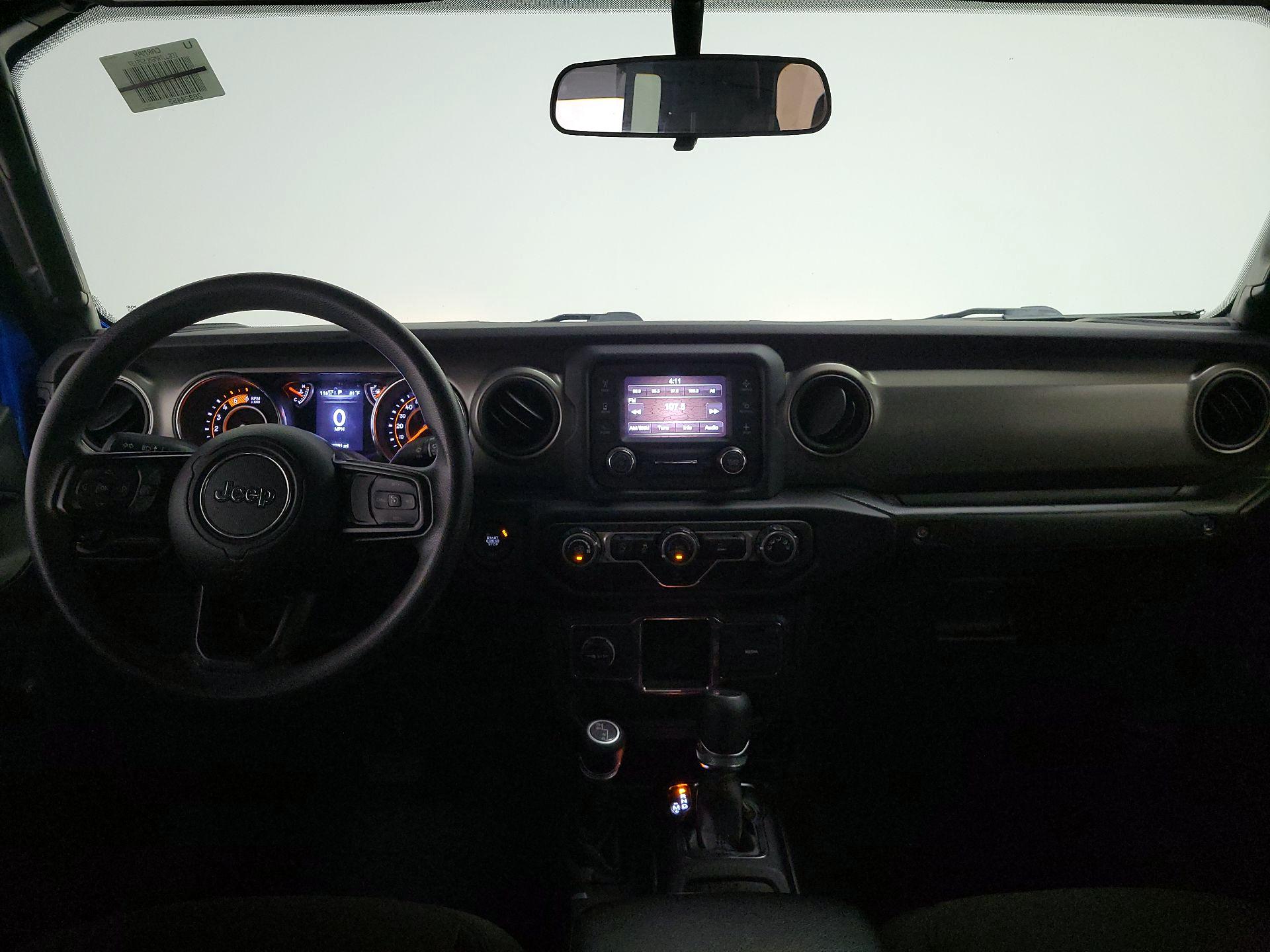 Thumbnail: 2021 Jeep Gladiator - 9