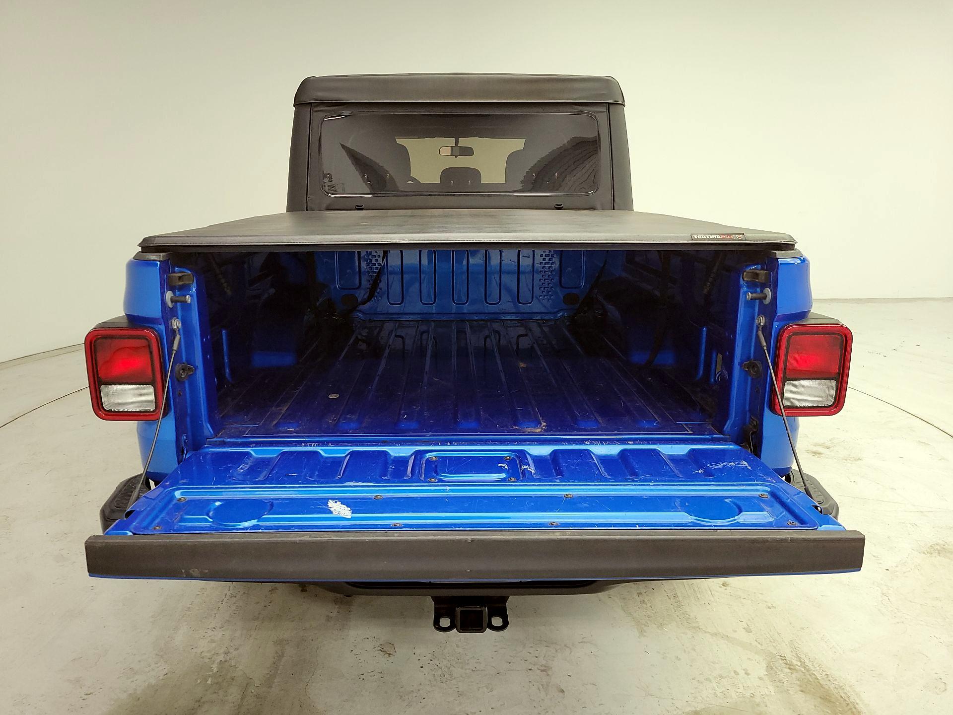 Thumbnail: 2021 Jeep Gladiator - 20