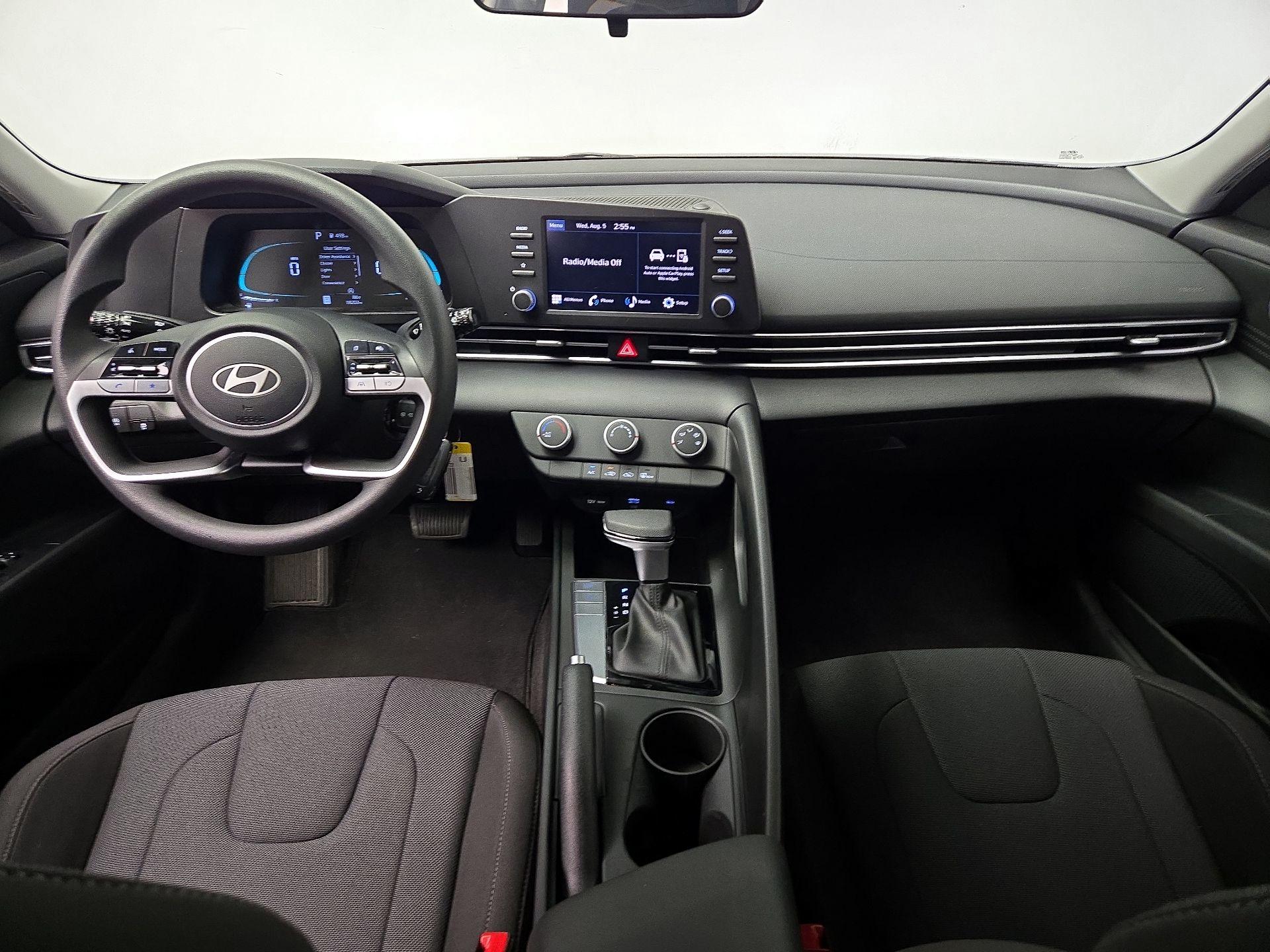 Thumbnail: 2025 Hyundai Elantra - 9