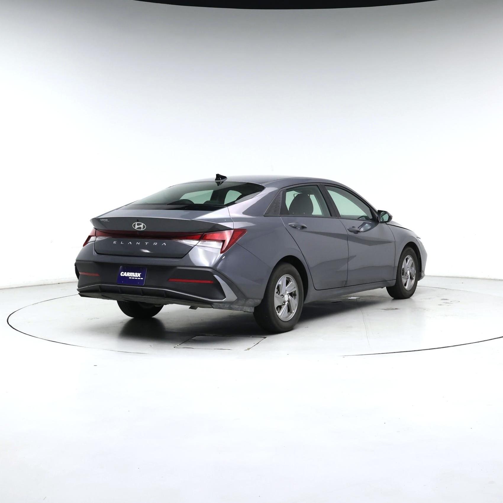Thumbnail: 2025 Hyundai Elantra - 8