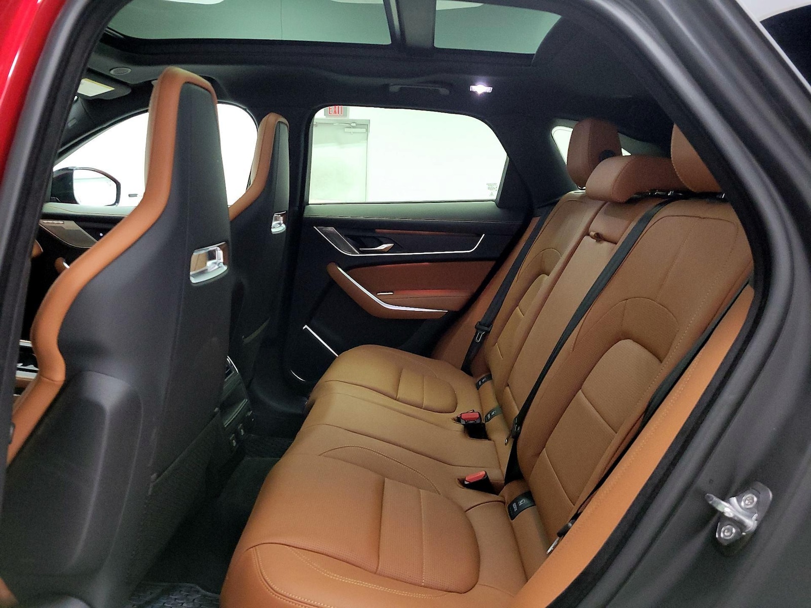 2026 Jaguar F-Pace R-Dynamic S - Photo 22