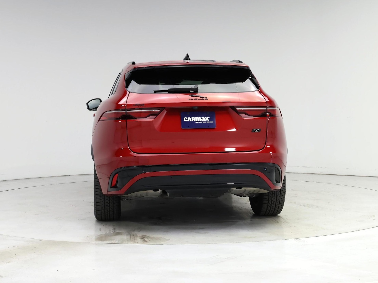 2026 Jaguar F-Pace R-Dynamic S - Photo 7