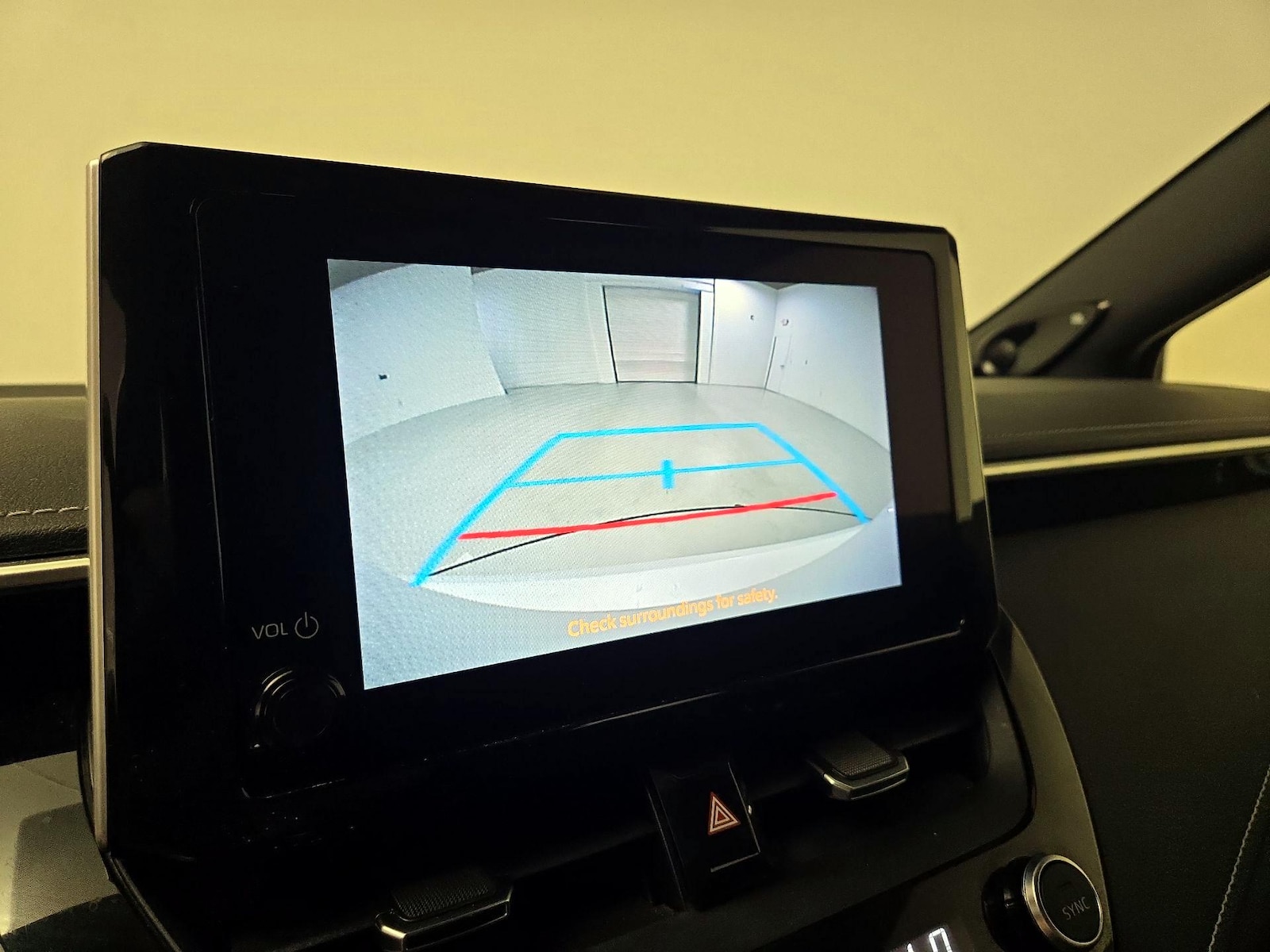 2025 Toyota Corolla Hatchback XSE - Photo 15