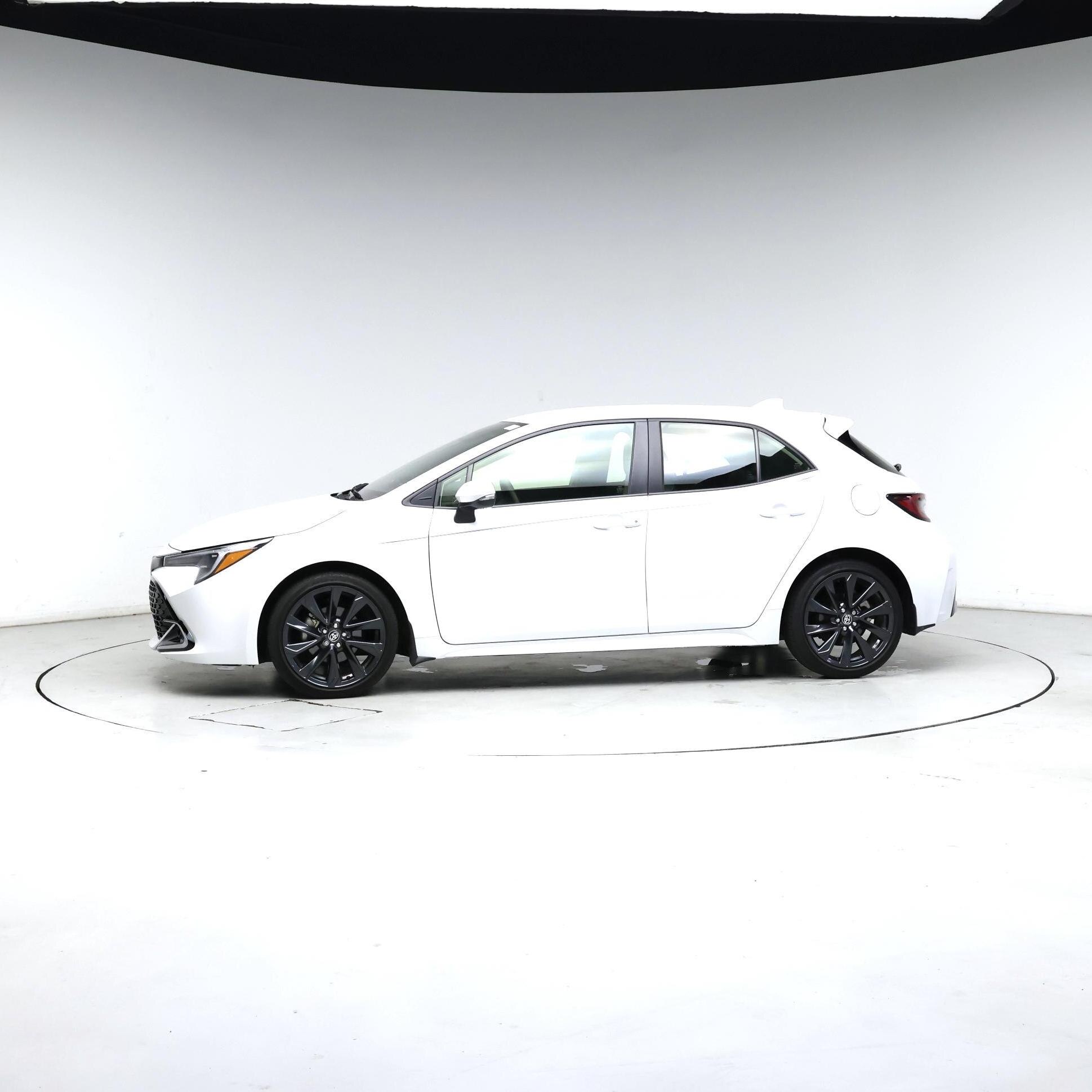 Thumbnail: 2025 Toyota Corolla - 3