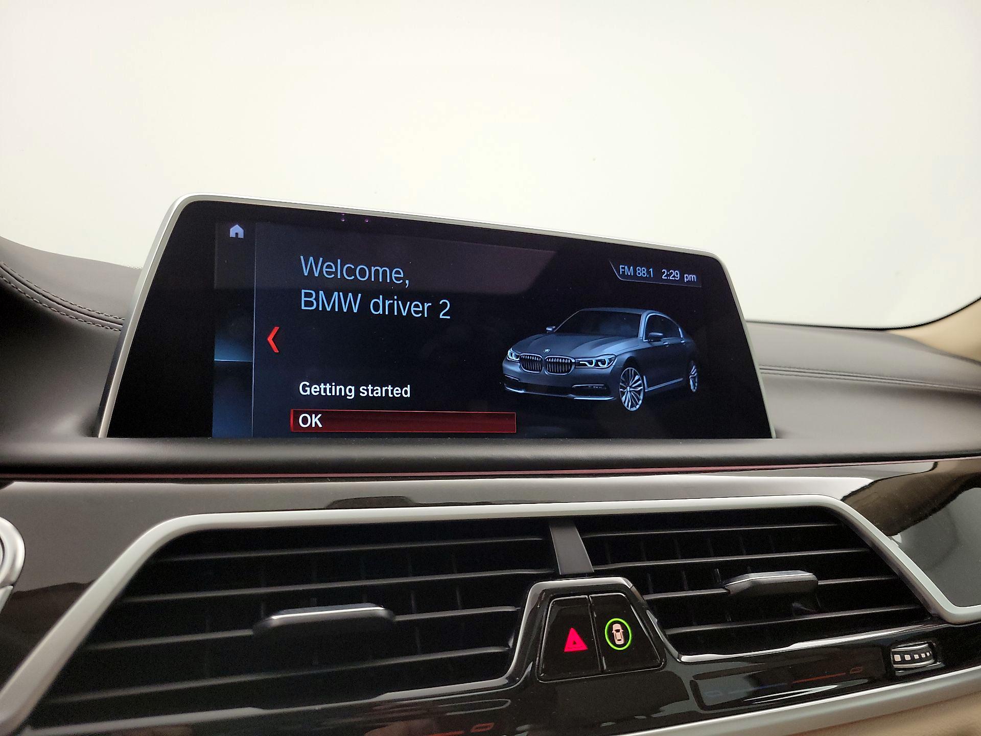 Thumbnail: 2019 BMW 7 Series - 16