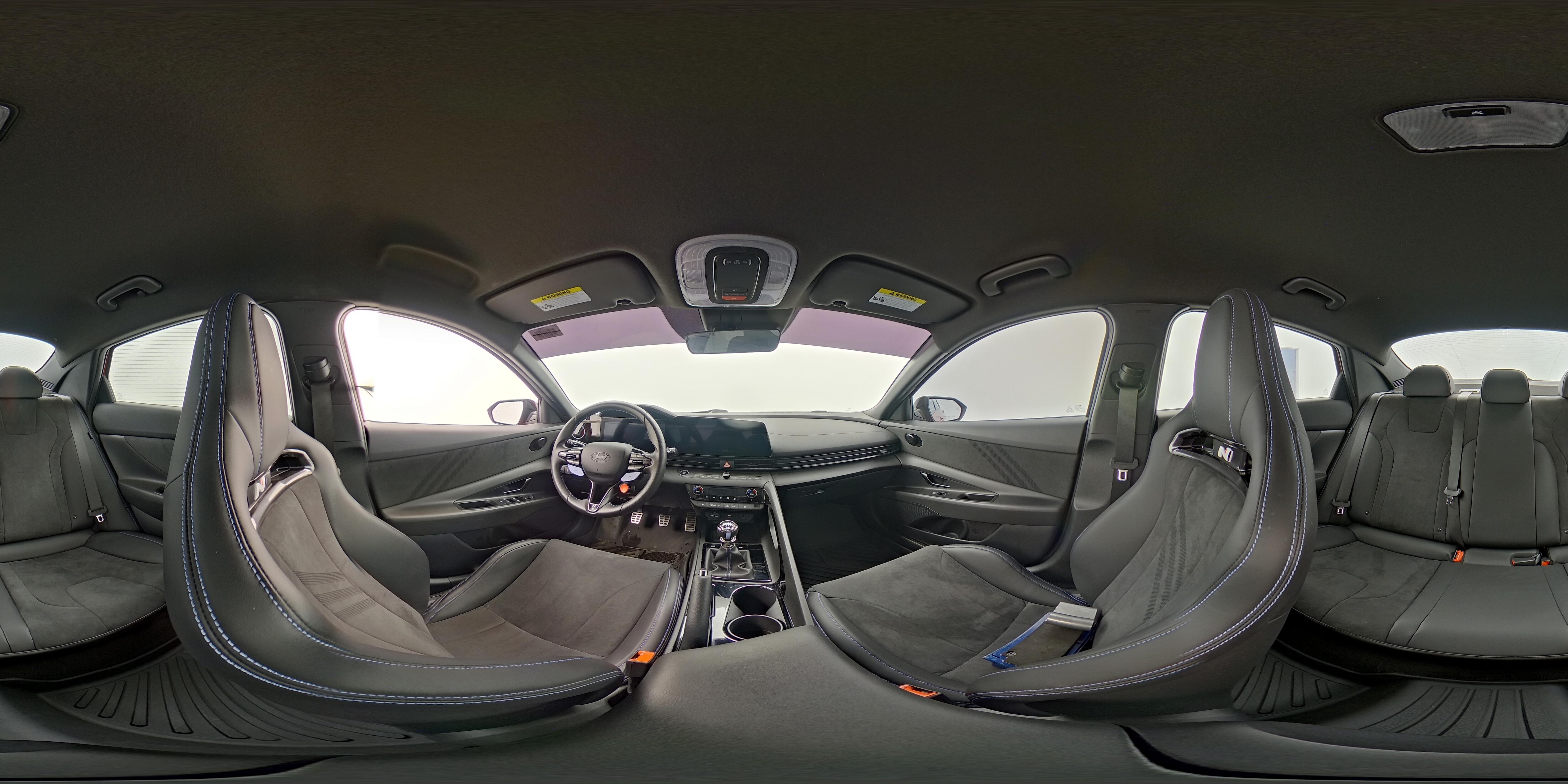 2025 Hyundai Elantra N - Photo 25
