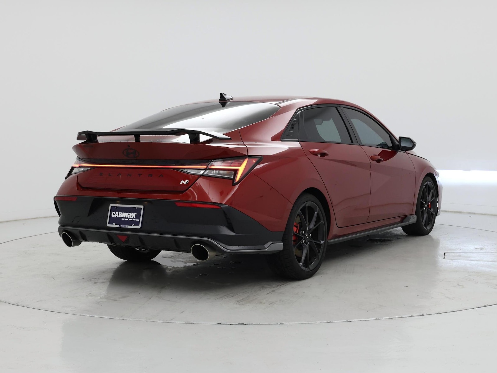 2025 Hyundai Elantra N - Photo 9