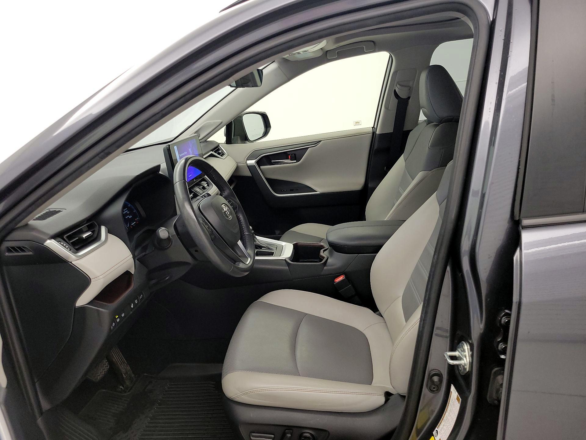 Thumbnail: 2023 Toyota RAV4 - 11