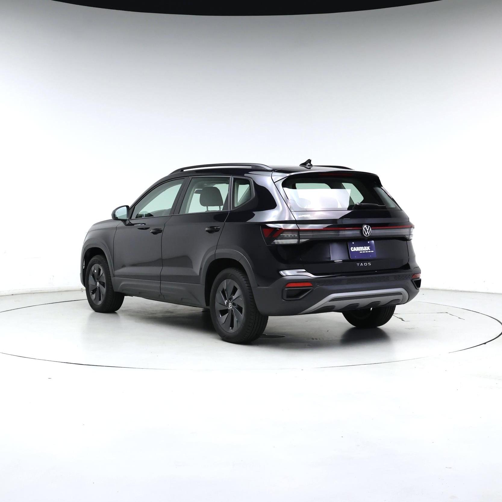 Thumbnail: 2025 Volkswagen Taos - 2