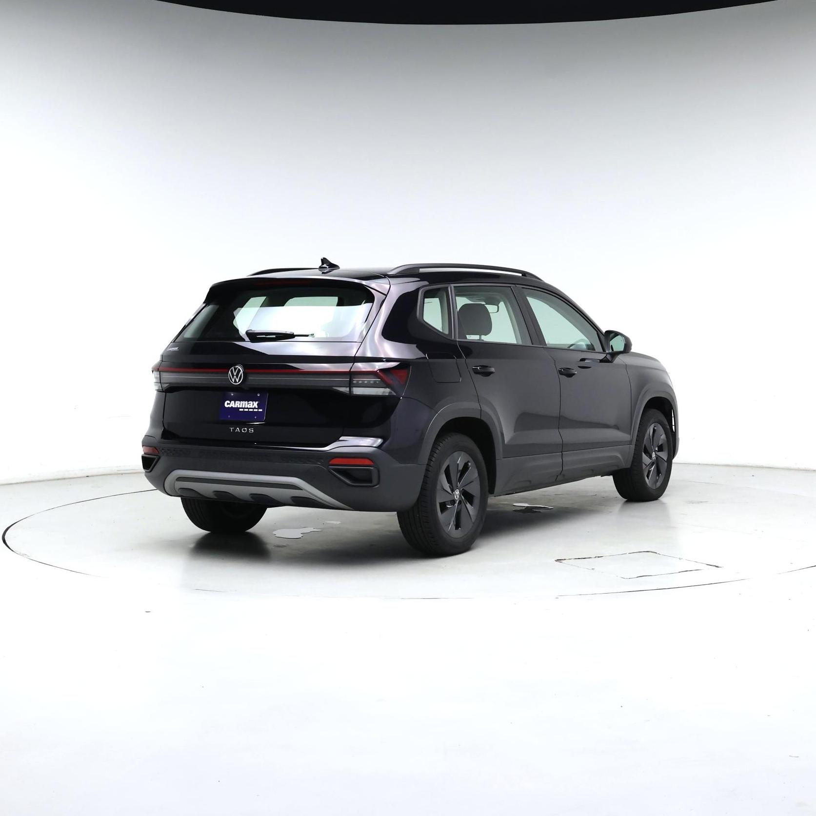 Thumbnail: 2025 Volkswagen Taos - 8
