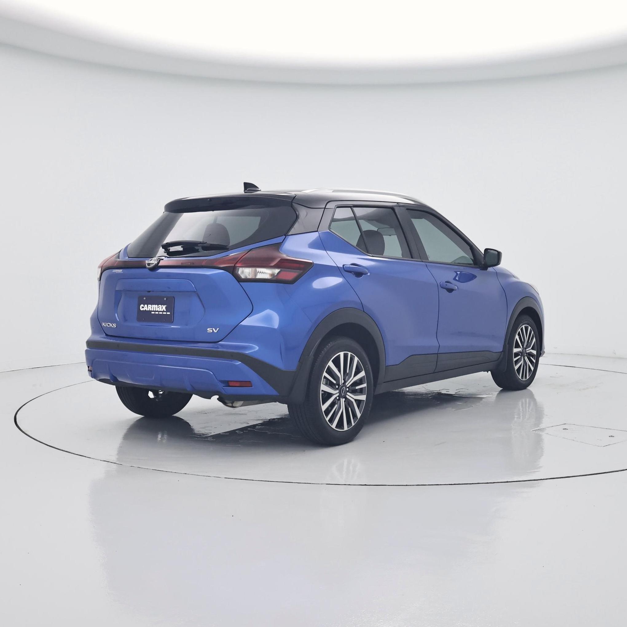 Thumbnail: 2023 Nissan Kicks - 8