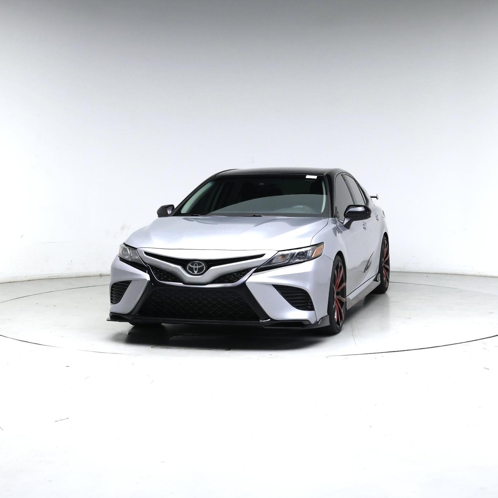 Thumbnail: 2020 Toyota Camry - 4