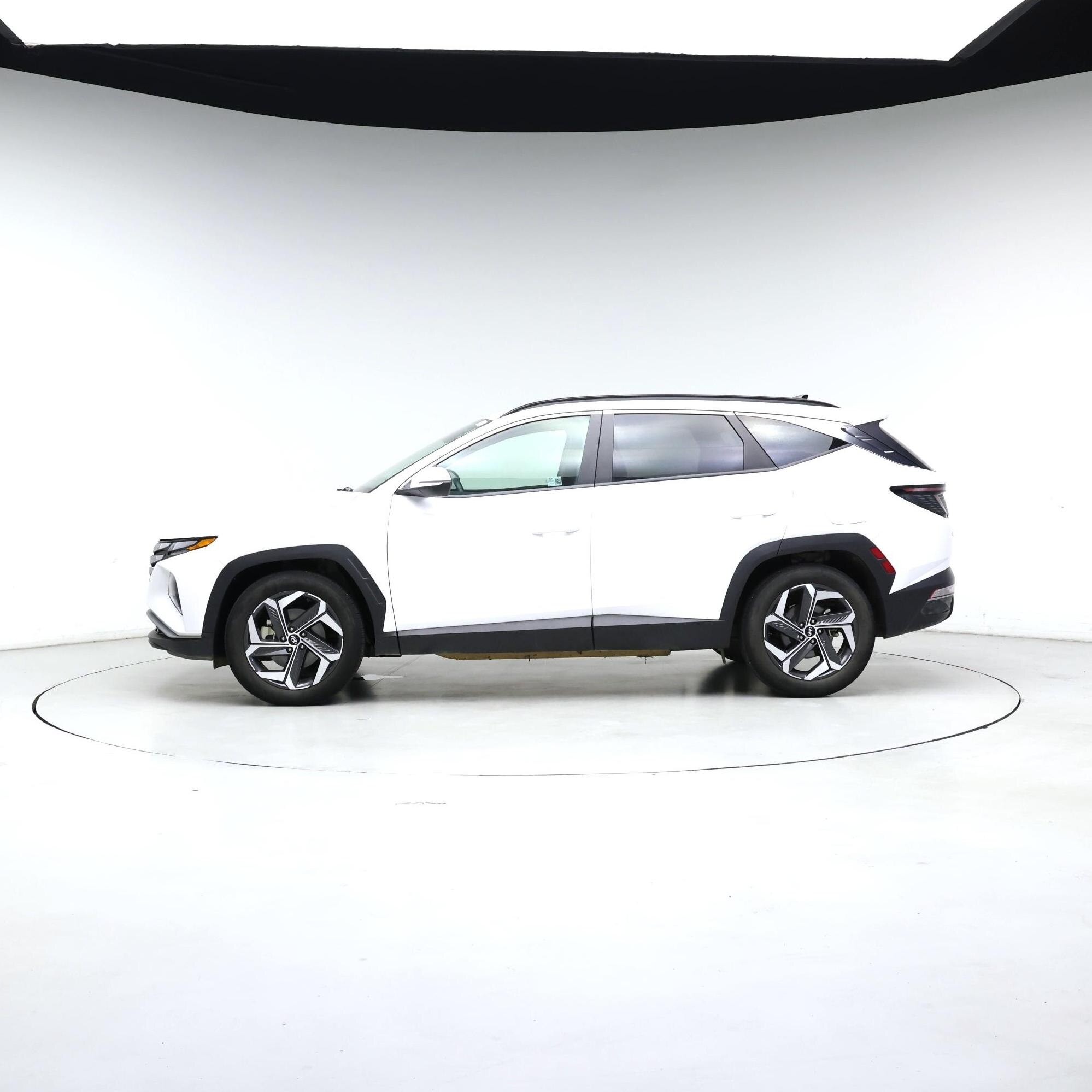 Thumbnail: 2024 Hyundai Tucson - 3