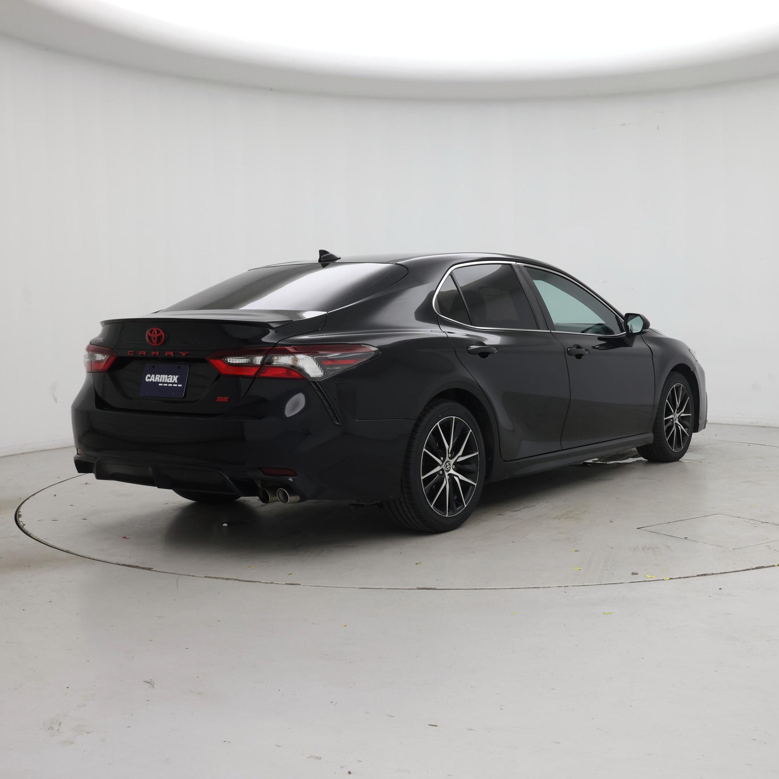 Thumbnail: 2022 Toyota Camry - 8