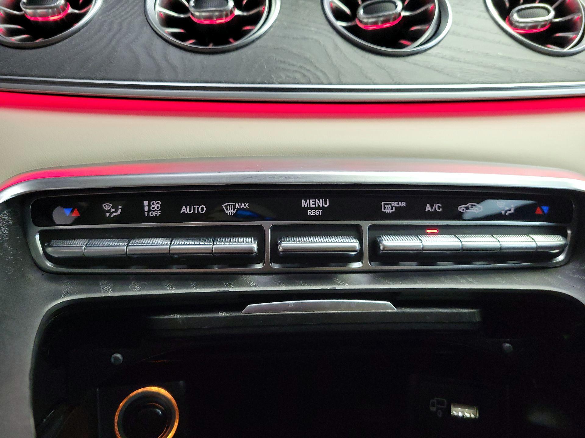 Thumbnail: 2020 Mercedes-Benz AMG GT - 17