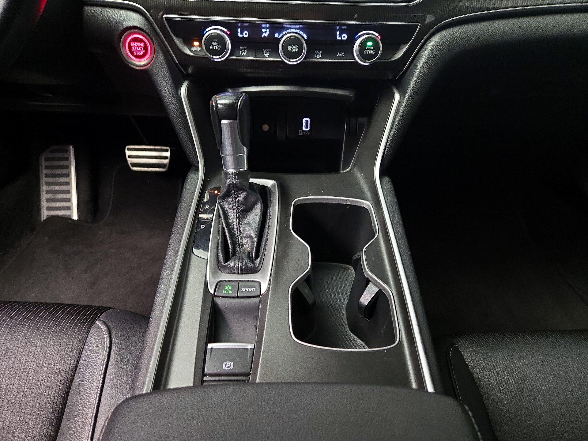 Thumbnail: 2019 Honda Accord - 17
