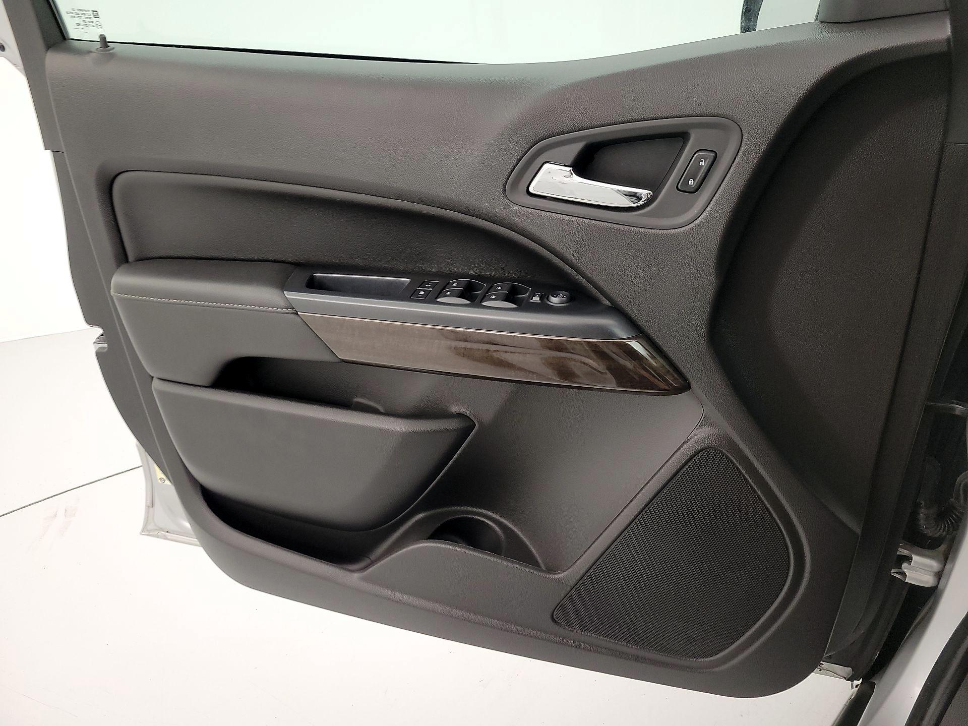 Thumbnail: 2016 GMC Canyon - 12