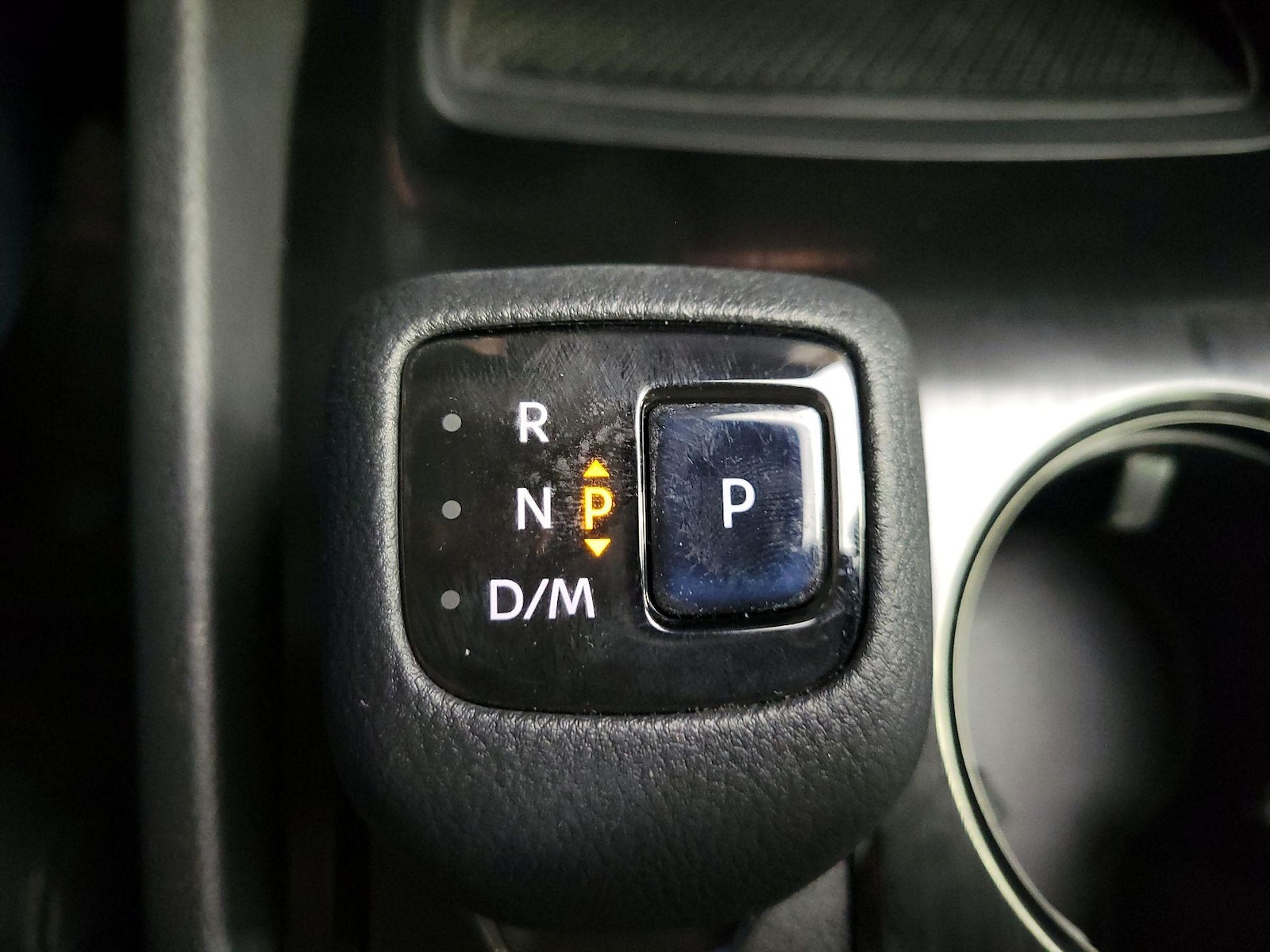 2021 Nissan Rogue SV - Photo 18